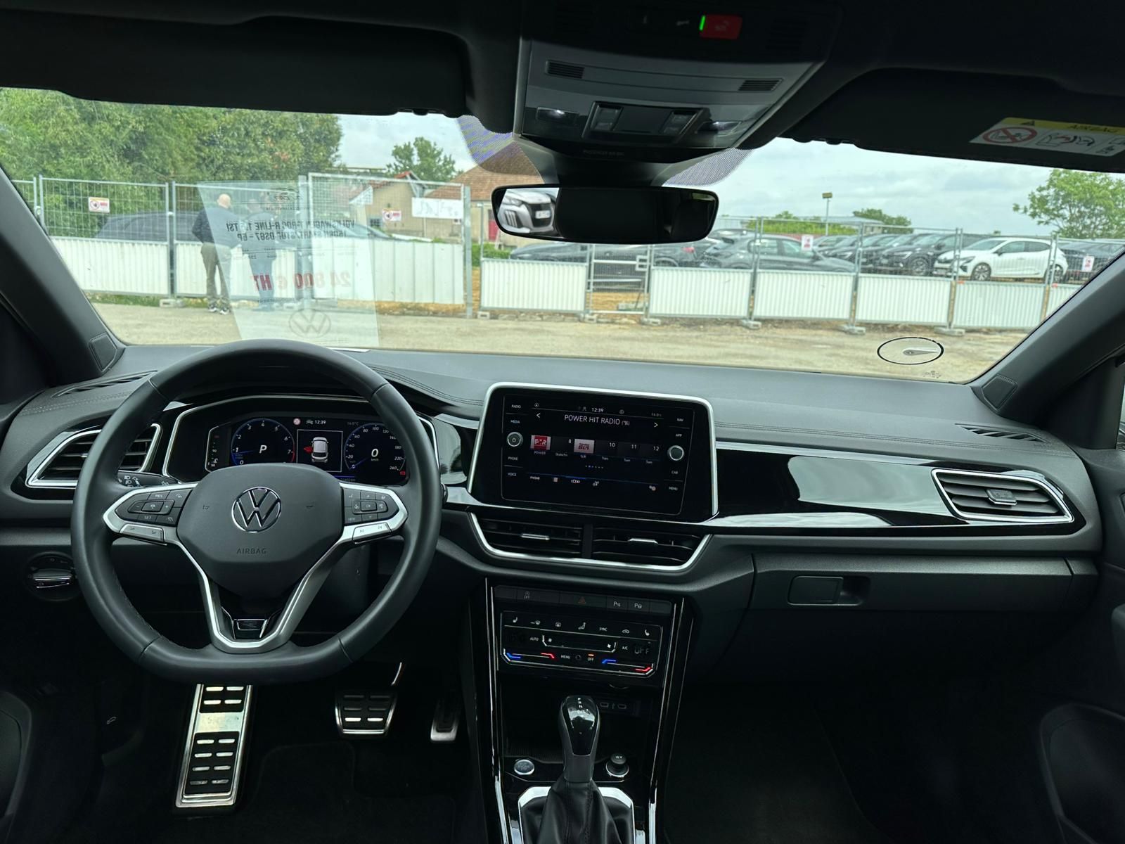 VOLKSWAGEN T-ROC R-LINE 1.5 TSI 150Ch Start/Stop DSG7 – 5P occasion - Leader export auto Algérie, licence moudjahidine, CCR (Vue 13) - DJCAR
