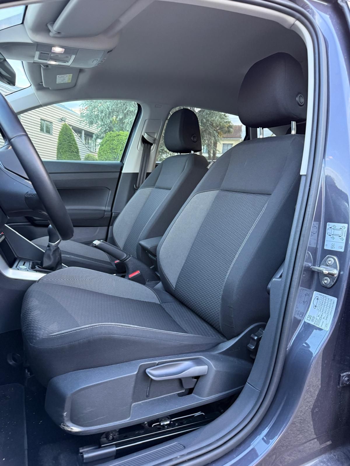 VOLKSWAGEN TAIGO 1.0 TSI 95 BVM6 EDITION – 5P occasion - Leader export auto Algérie, licence moudjahidine, CCR (Vue 17) - DJCAR