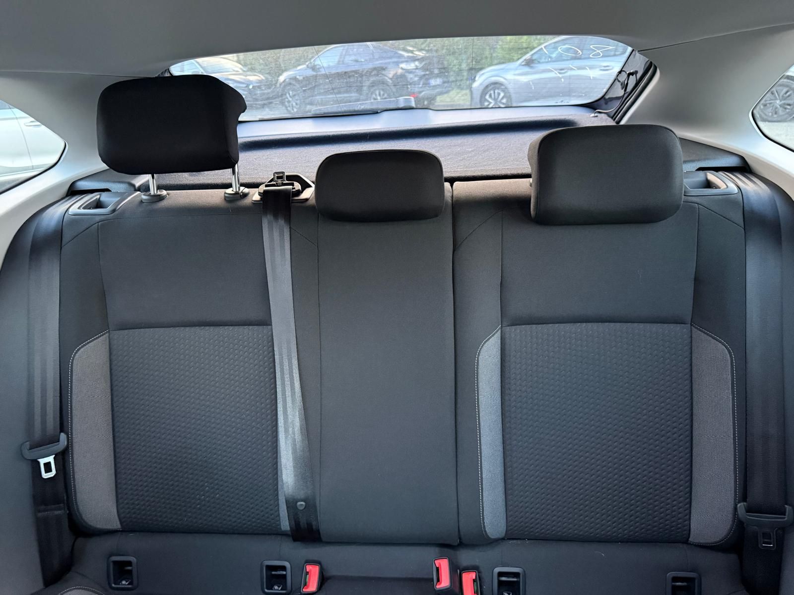 VOLKSWAGEN TAIGO 1.0 TSI 95 BVM6 EDITION – 5P occasion - Leader export auto Algérie, licence moudjahidine, CCR (Vue 18) - DJCAR