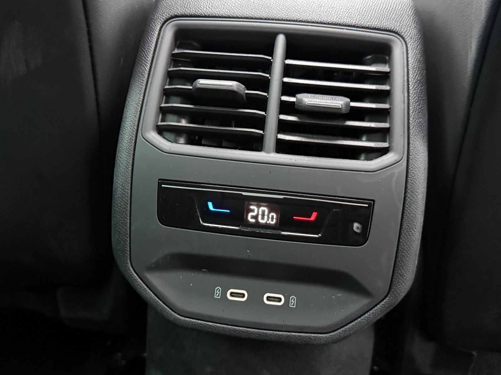 CUPRA FORMENTOR PH2 1.5 eTSI 150 ch DSG7 V – TOIT PANO – 5P occasion - Leader export auto Algérie, licence moudjahidine, CCR (Vue 11) - DJCAR