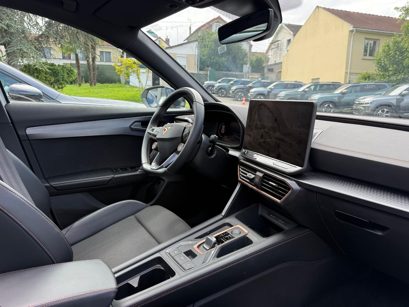 CUPRA FORMENTOR PH2 1.5 eTSI 150 ch DSG7 V – TOIT PANO – 5P occasion - Leader export auto Algérie, licence moudjahidine, CCR (Vue 12) - DJCAR