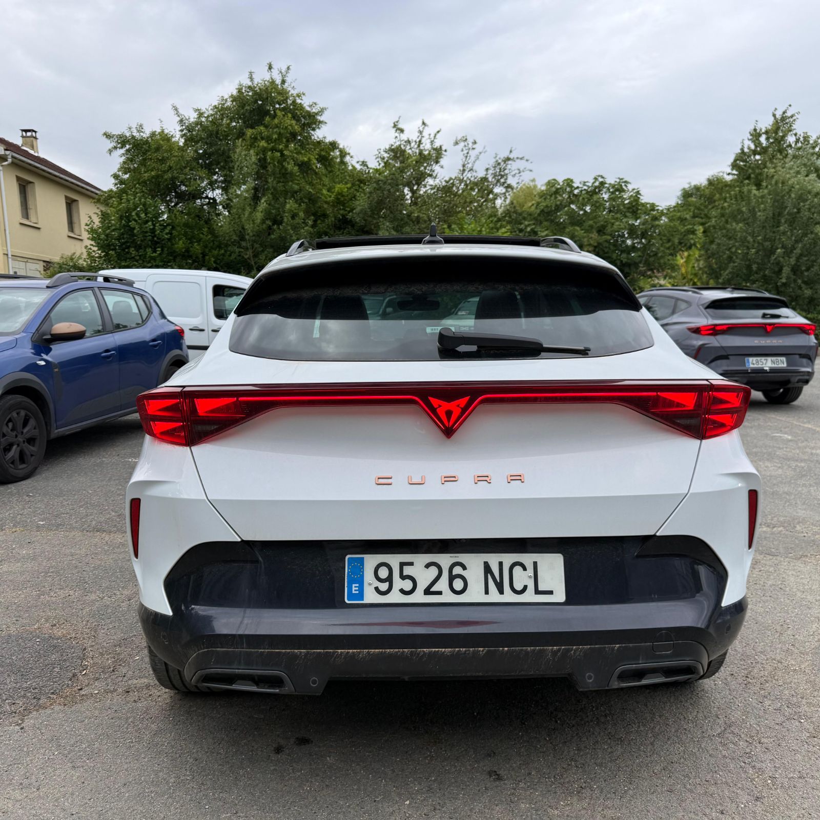 CUPRA FORMENTOR PH2 1.5 eTSI 150 ch DSG7 V – TOIT PANO – 5P occasion - Leader export auto Algérie, licence moudjahidine, CCR (Vue 9) - DJCAR