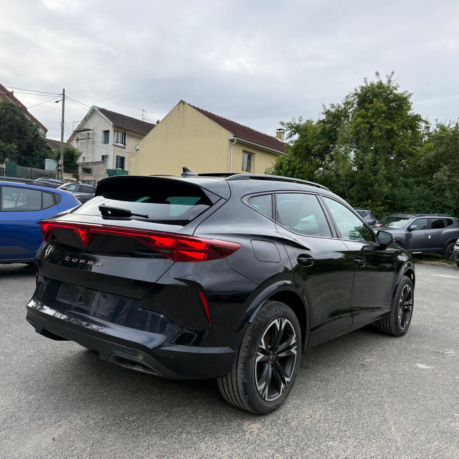 CUPRA FORMENTOR PH2 1.5 eTSI 150 ch DSG7 V – TOIT PANO – 5P occasion - Leader export auto Algérie, licence moudjahidine, CCR (Vue 6) - DJCAR