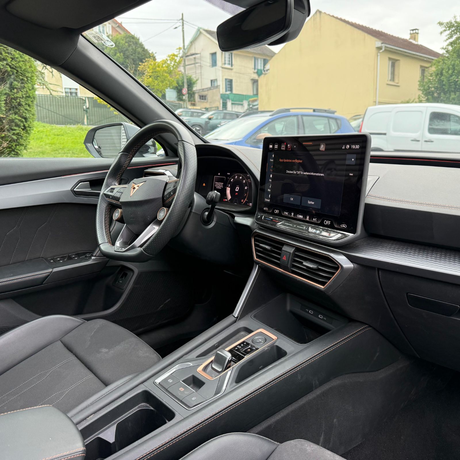 CUPRA FORMENTOR PH2 1.5 eTSI 150 ch DSG7 V – TOIT PANO – 5P occasion - Leader export auto Algérie, licence moudjahidine, CCR (Vue 16) - DJCAR