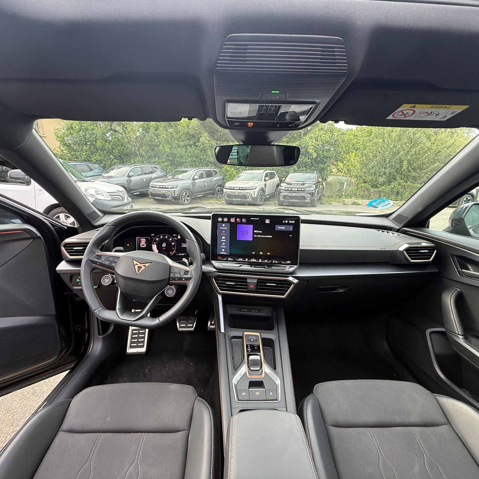 CUPRA FORMENTOR PH2 1.5 eTSI 150 ch DSG7 V – TOIT PANO – 5P occasion - Leader export auto Algérie, licence moudjahidine, CCR (Vue 13) - DJCAR