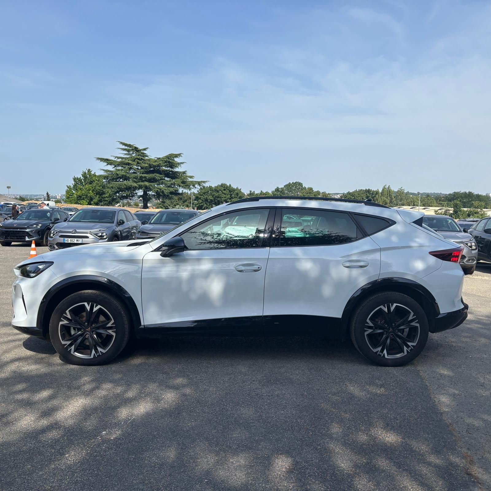 CUPRA FORMENTOR PH2 1.5 eTSI 150 ch DSG7 V – TOIT PANO – 5P occasion - Leader export auto Algérie, licence moudjahidine, CCR (Vue 2) - DJCAR