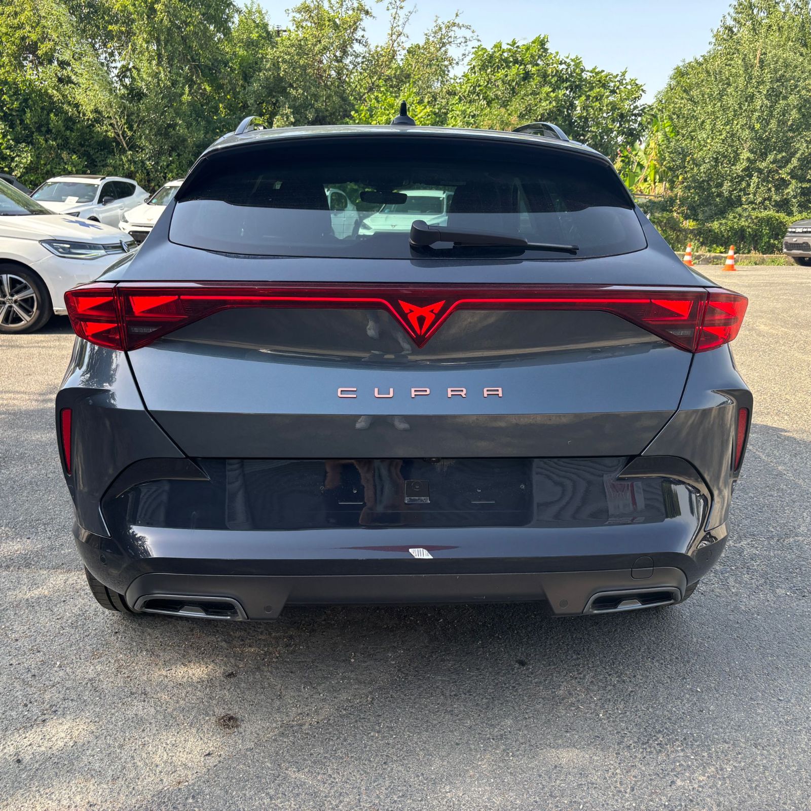 CUPRA FORMENTOR PH2 1.5 eTSI 150 ch DSG7 V – TOIT PANO – 5P occasion - Leader export auto Algérie, licence moudjahidine, CCR (Vue 4) - DJCAR