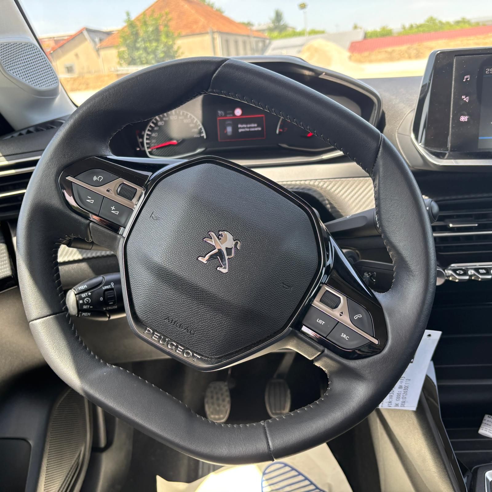 PEUGEOT 208 PEUGEOT 208 1.2 PURETECH 75CH S&S ACTIVE PACK occasion - Leader export auto Algérie, licence moudjahidine, CCR (Vue 10) - DJCAR