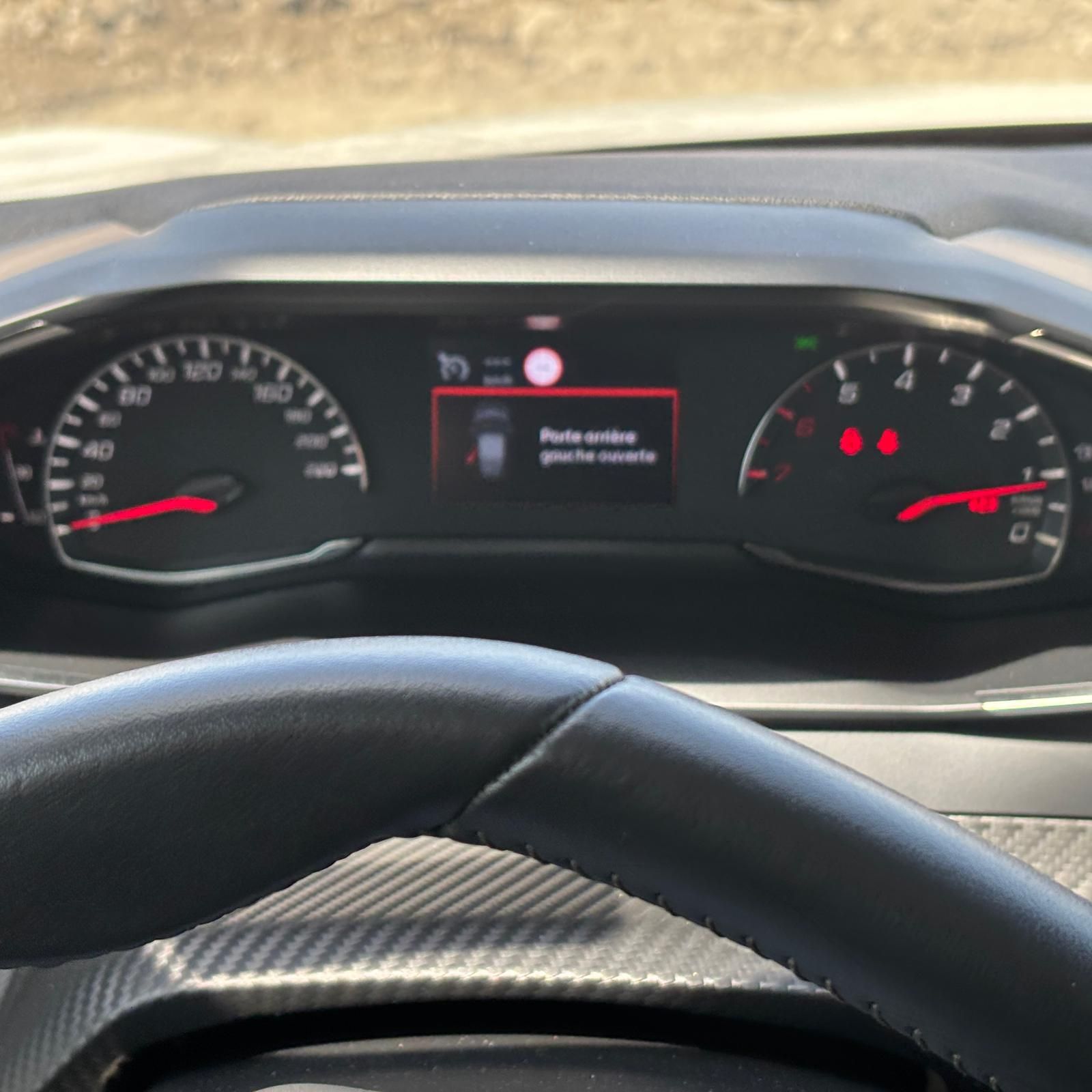 PEUGEOT 208 PEUGEOT 208 1.2 PURETECH 75CH S&S ACTIVE PACK occasion - Leader export auto Algérie, licence moudjahidine, CCR (Vue 11) - DJCAR