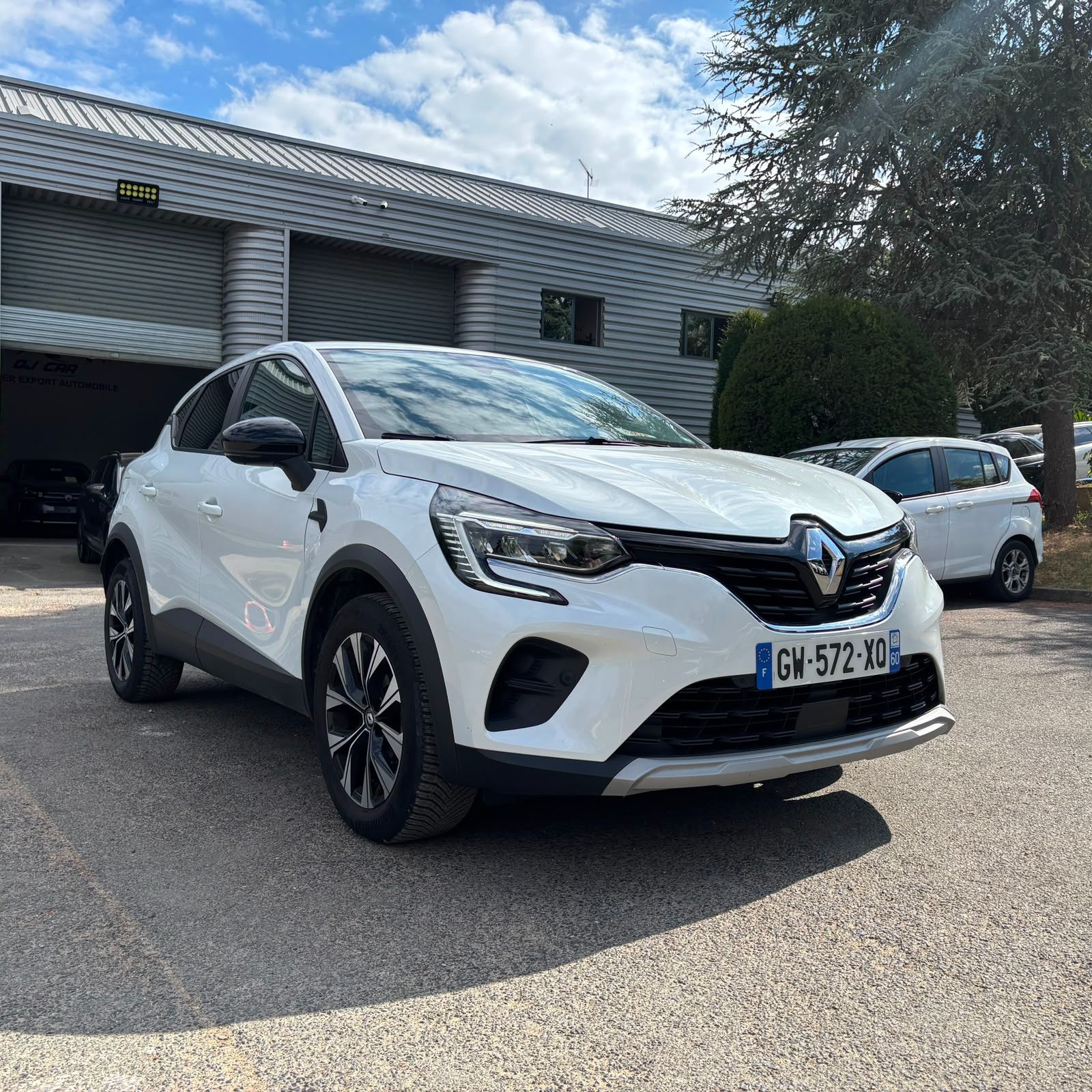 RENAULT CAPTUR 1.0 TCe 90 Evolution – 5P occasion - Leader export auto Algérie, licence moudjahidine, CCR (Vue 2) - DJCAR
