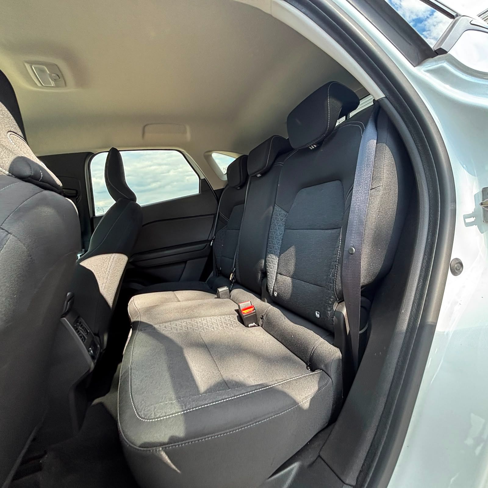 RENAULT CAPTUR 1.0 TCe 90 Evolution – 5P occasion - Leader export auto Algérie, licence moudjahidine, CCR (Vue 19) - DJCAR