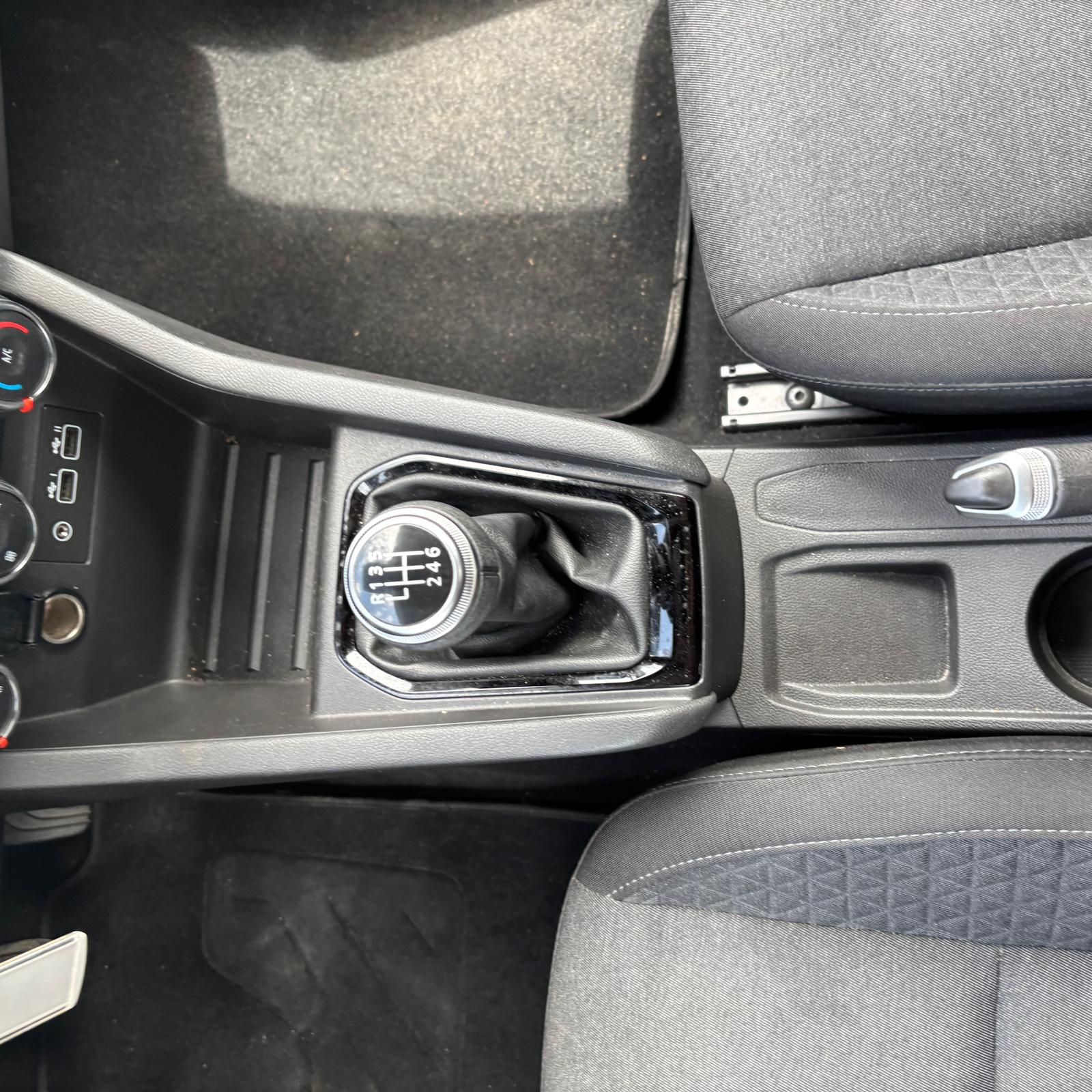 RENAULT CLIO V 1.0 TCe 90 Equilibre – 5P occasion - Leader export auto Algérie, licence moudjahidine, CCR (Vue 13) - DJCAR