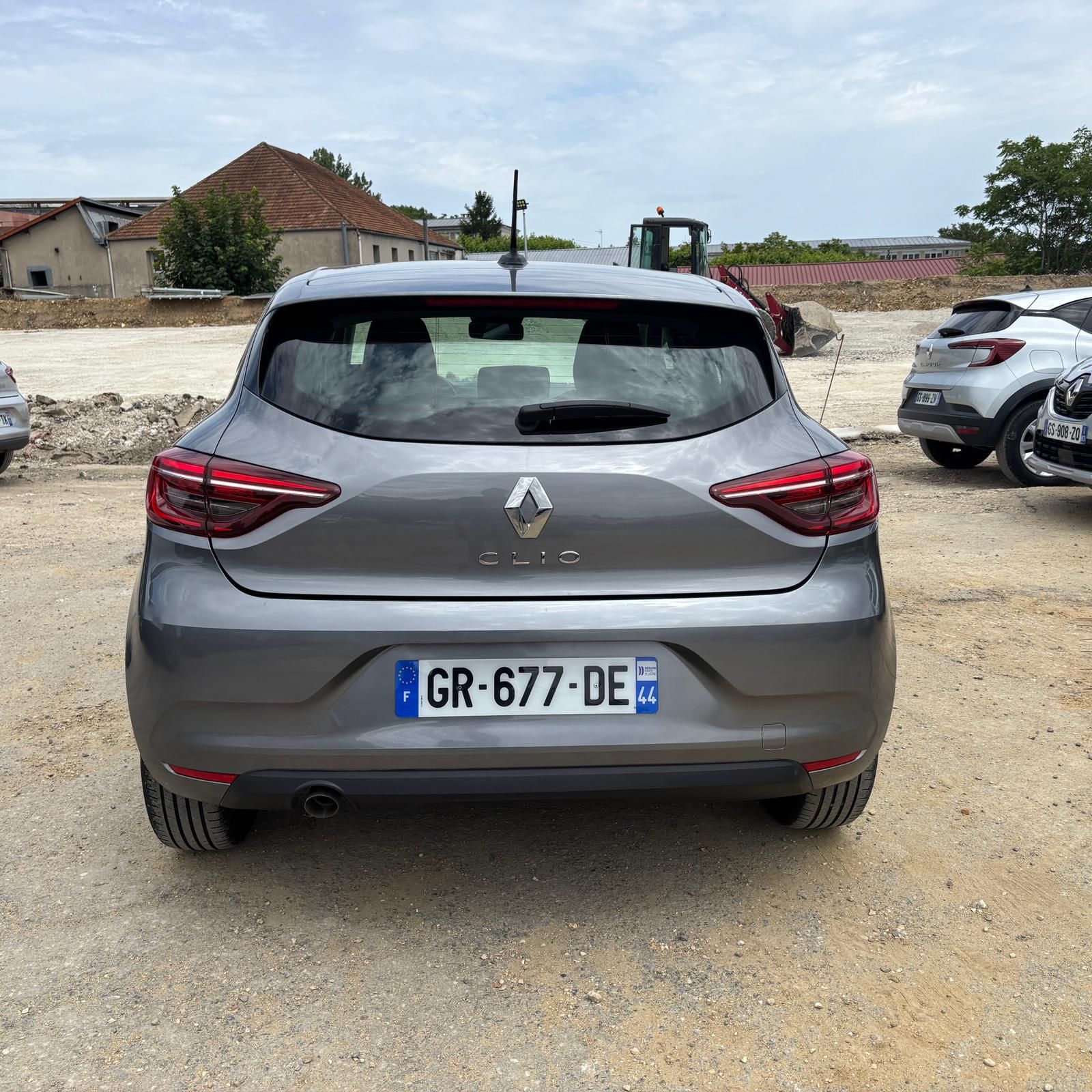 RENAULT CLIO V 1.0 Tce 90ch Phase 2 Techno – 5P occasion - Leader export auto Algérie, licence moudjahidine, CCR (Vue 4) - DJCAR