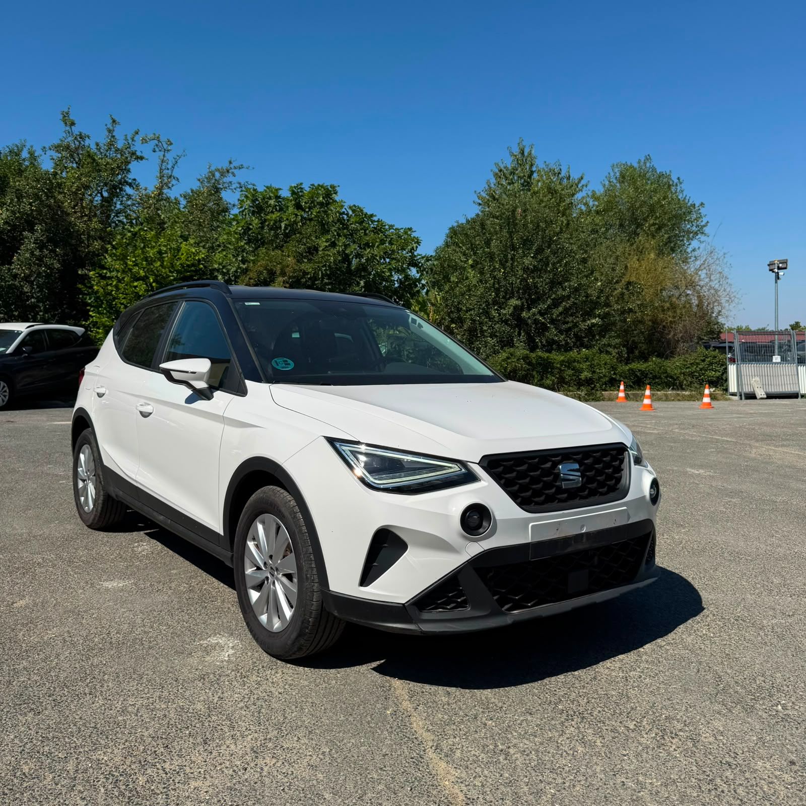 SEAT ARONA PHASE 2 1,0 TSI 115CV STYLE SPECIAL EDITION occasion - Leader export auto Algérie, licence moudjahidine, CCR (Vue 2) - DJCAR