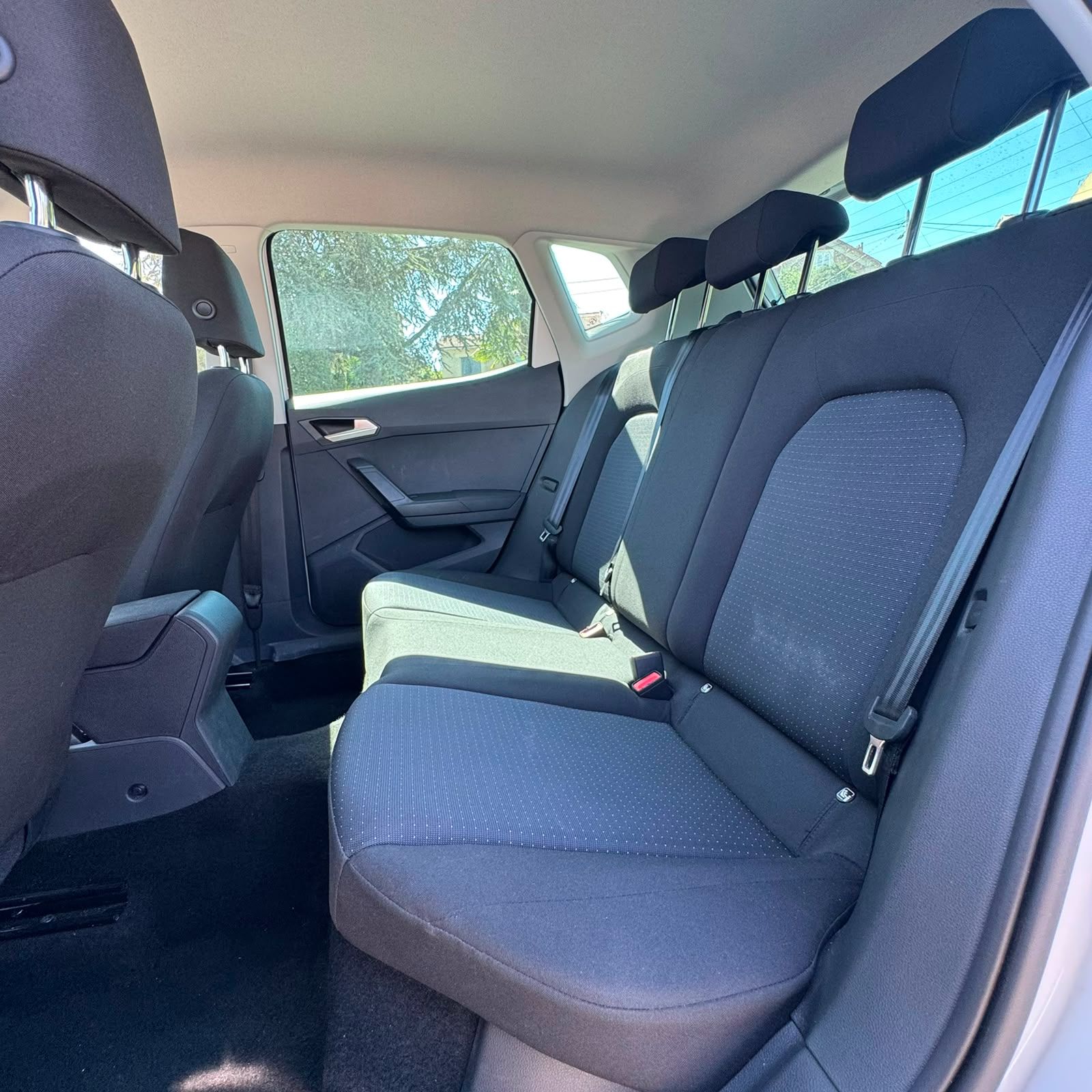 SEAT ARONA PHASE 2 1,0 TSI 115CV STYLE SPECIAL EDITION occasion - Leader export auto Algérie, licence moudjahidine, CCR (Vue 20) - DJCAR