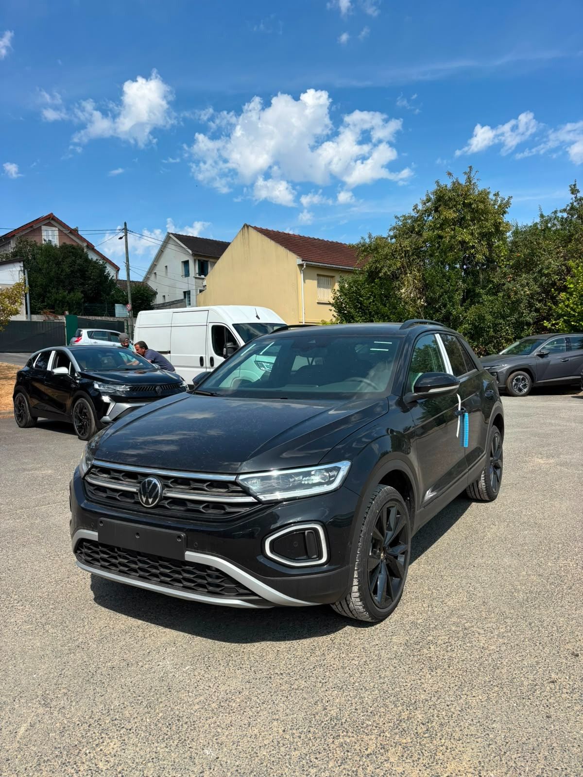 VOLKSWAGEN T ROC Style 1.5 TSI EVO2 150CH DSG7 occasion - Leader export auto Algérie, licence moudjahidine, CCR (Vue 1) - DJCAR