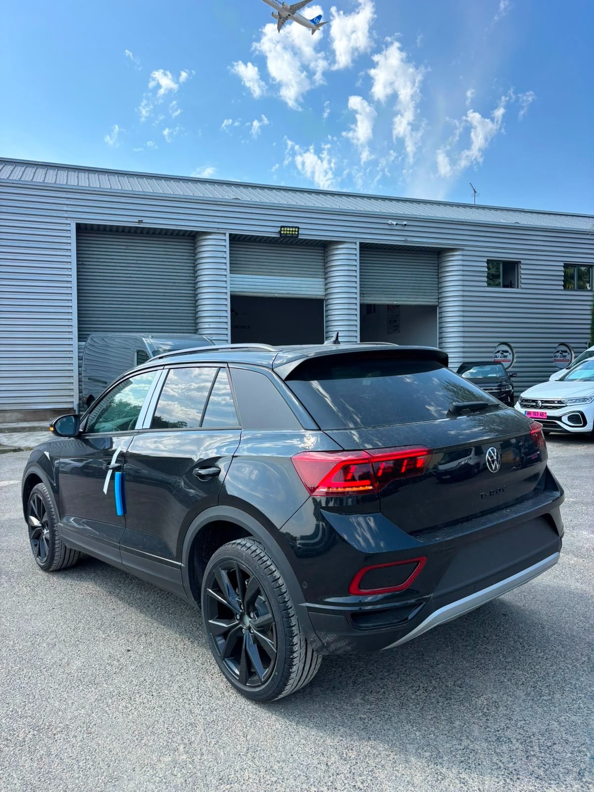 VOLKSWAGEN T ROC Style 1.5 TSI EVO2 150CH DSG7 occasion - Leader export auto Algérie, licence moudjahidine, CCR (Vue 6) - DJCAR