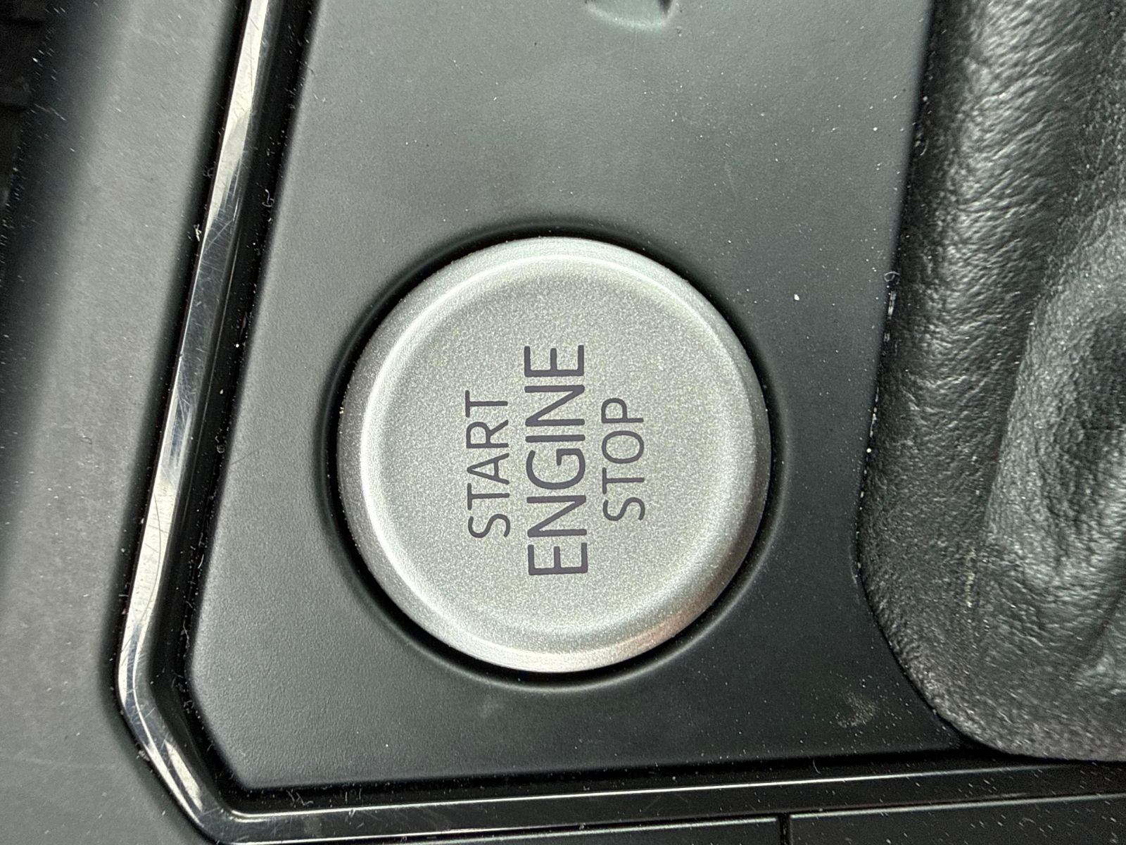VOLKSWAGEN TAIGO 1.0 TSI 95 BVM6 EDITION – 5P occasion - Leader export auto Algérie, licence moudjahidine, CCR (Vue 11) - DJCAR