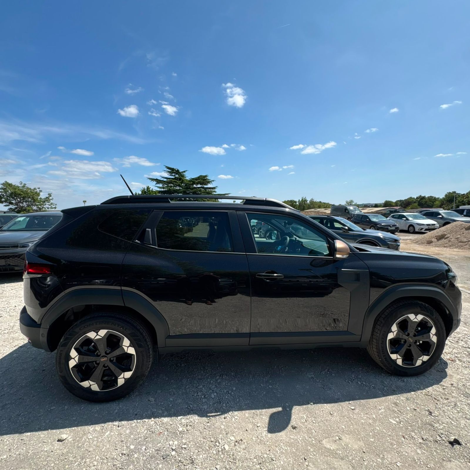 DACIA DUSTER New Extreme 1.3 Tce 150 Ch BVA PAR – ANG neuf - Leader export auto Algérie, licence moudjahidine, CCR (Vue 6) - DJCAR