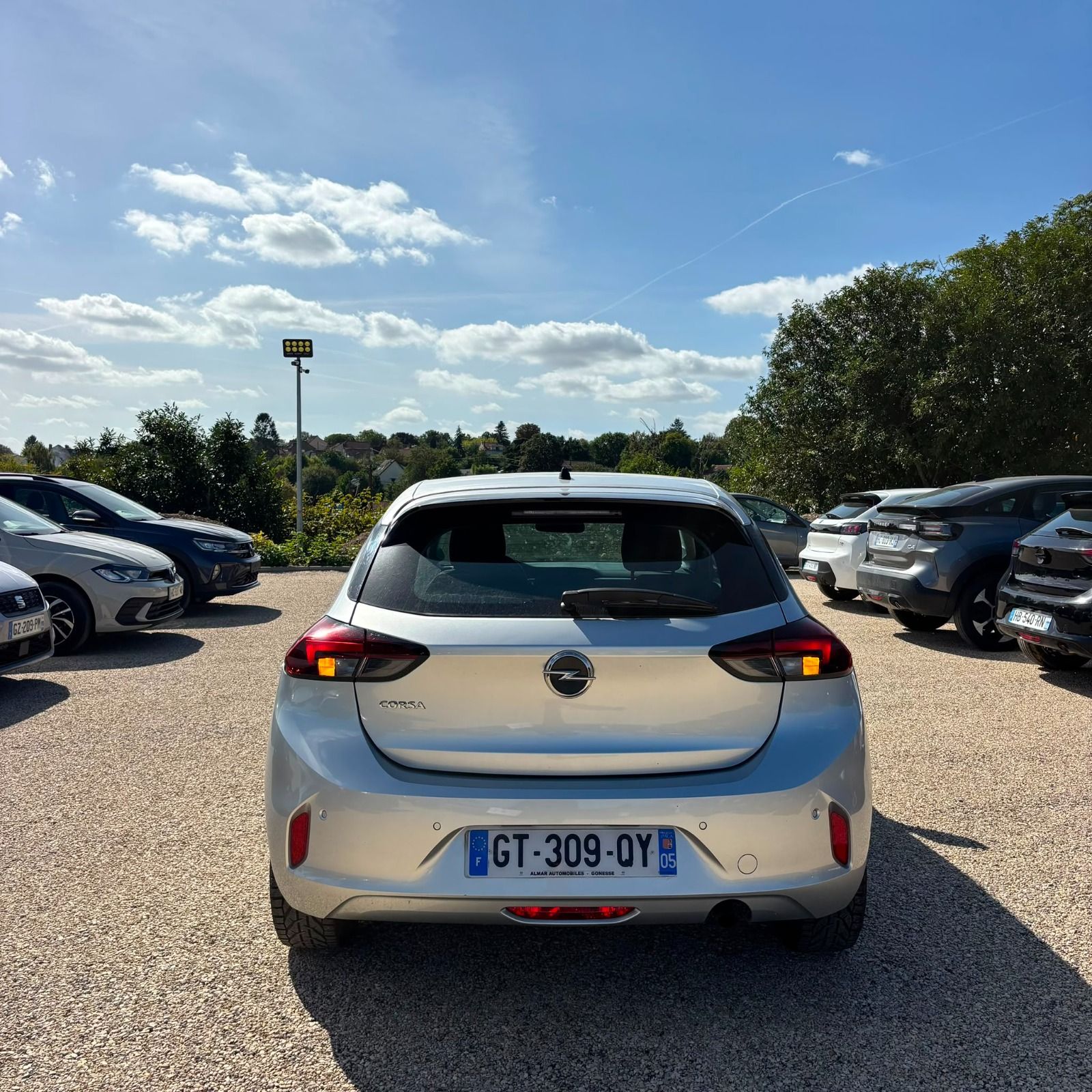 OPEL CORSA 1.2 PT 75CH BUSINESS ELEGANCE BVM5 occasion - Leader export auto Algérie, licence moudjahidine, CCR (Vue 7) - DJCAR