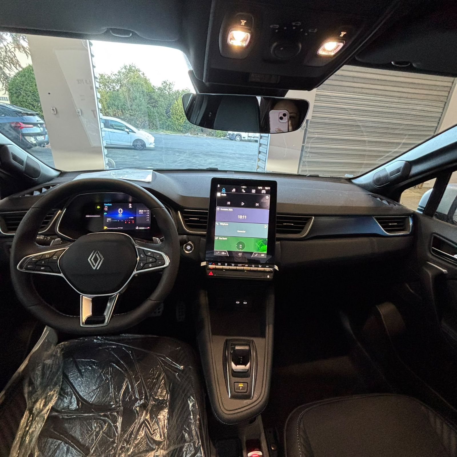 RENAULT CAPTUR ALPINE 1.3 Tce 155Ch BVA TOIT GRIS neuf - Leader export auto Algérie, licence moudjahidine, CCR (Vue 12) - DJCAR