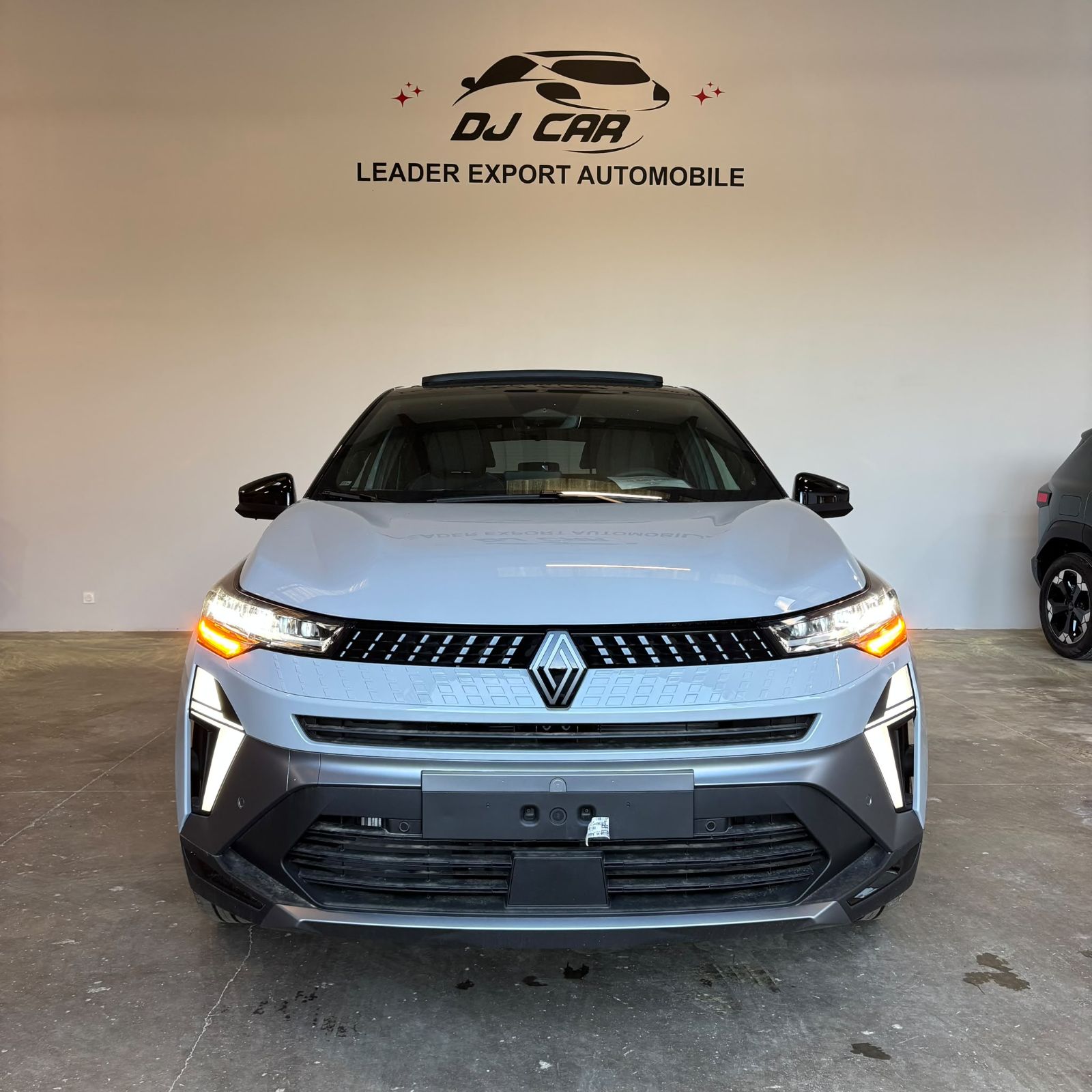 RENAULT CLIO V ESPRIT ALPINE 1.5 DCI 115CH BVM neuf - Leader export auto Algérie, licence moudjahidine, CCR (Vue 1) - DJCAR