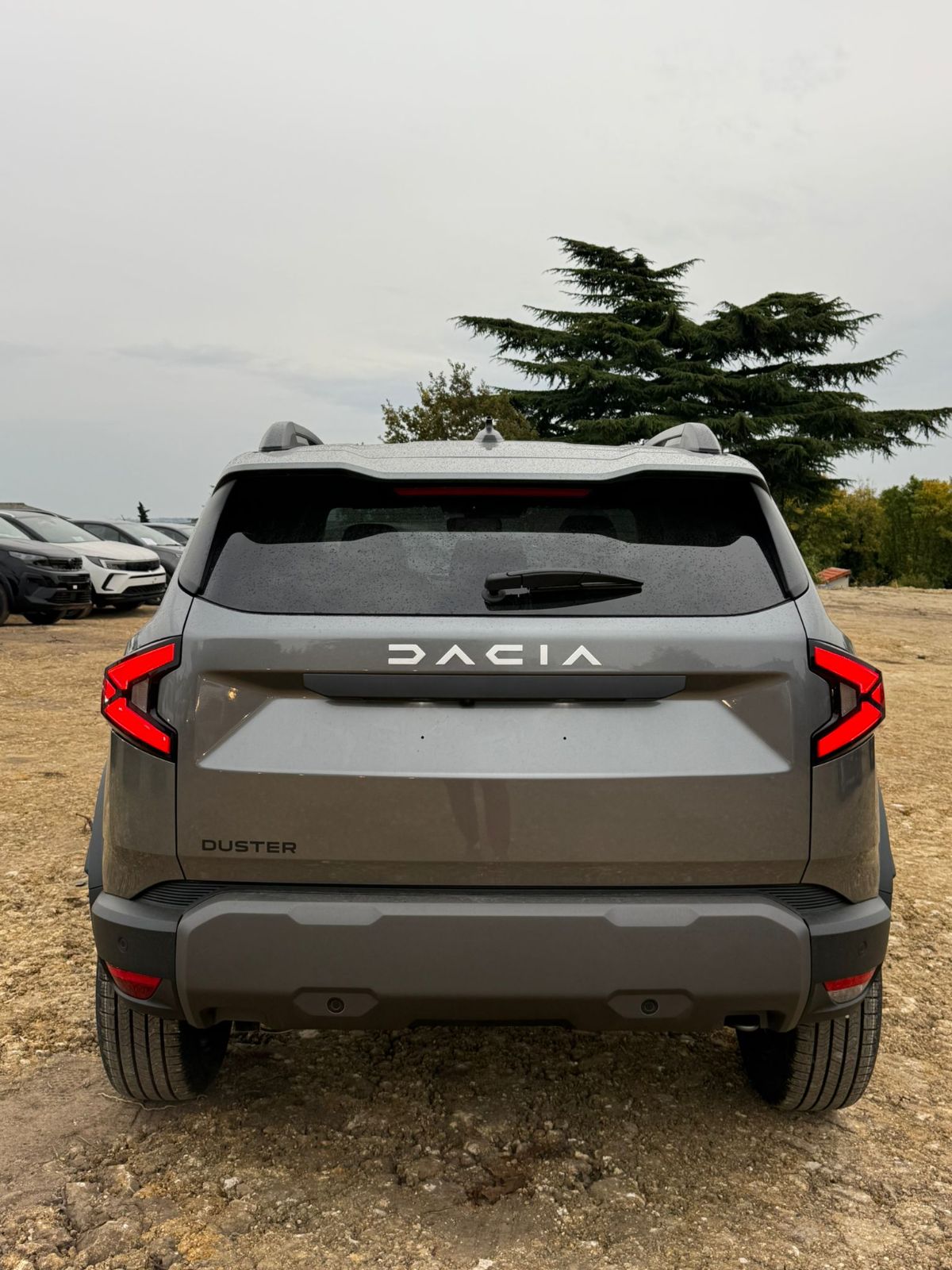 DACIA DUSTER New Journey 1.3 Tce 150 Ch BVA neuf - Leader export auto Algérie, licence moudjahidine, CCR (Vue 4) - DJCAR