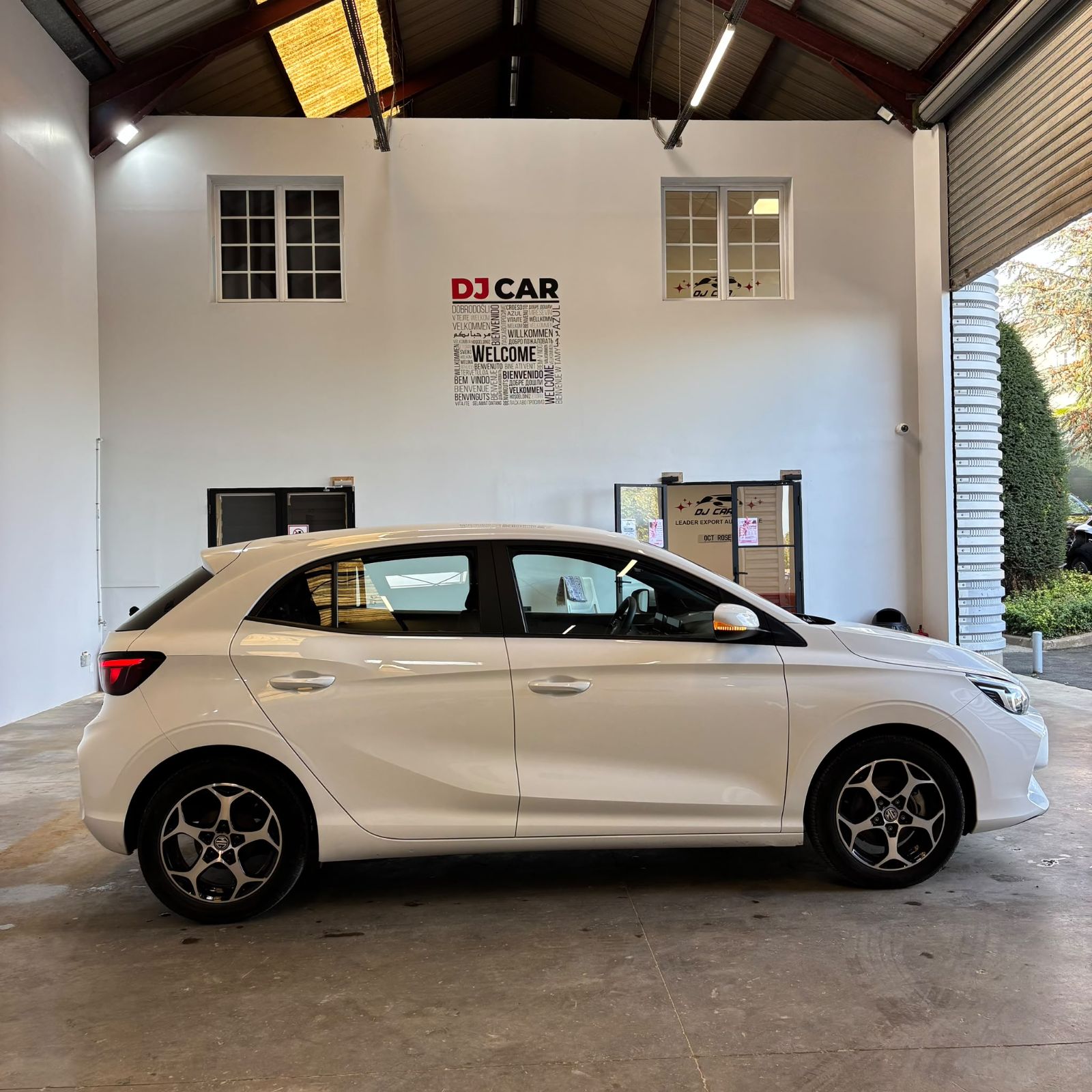 MG MG3 ICE 1.5L MT 2WD 116ch Comfort 5P occasion - Leader export auto Algérie, licence moudjahidine, CCR (Vue 3) - DJCAR