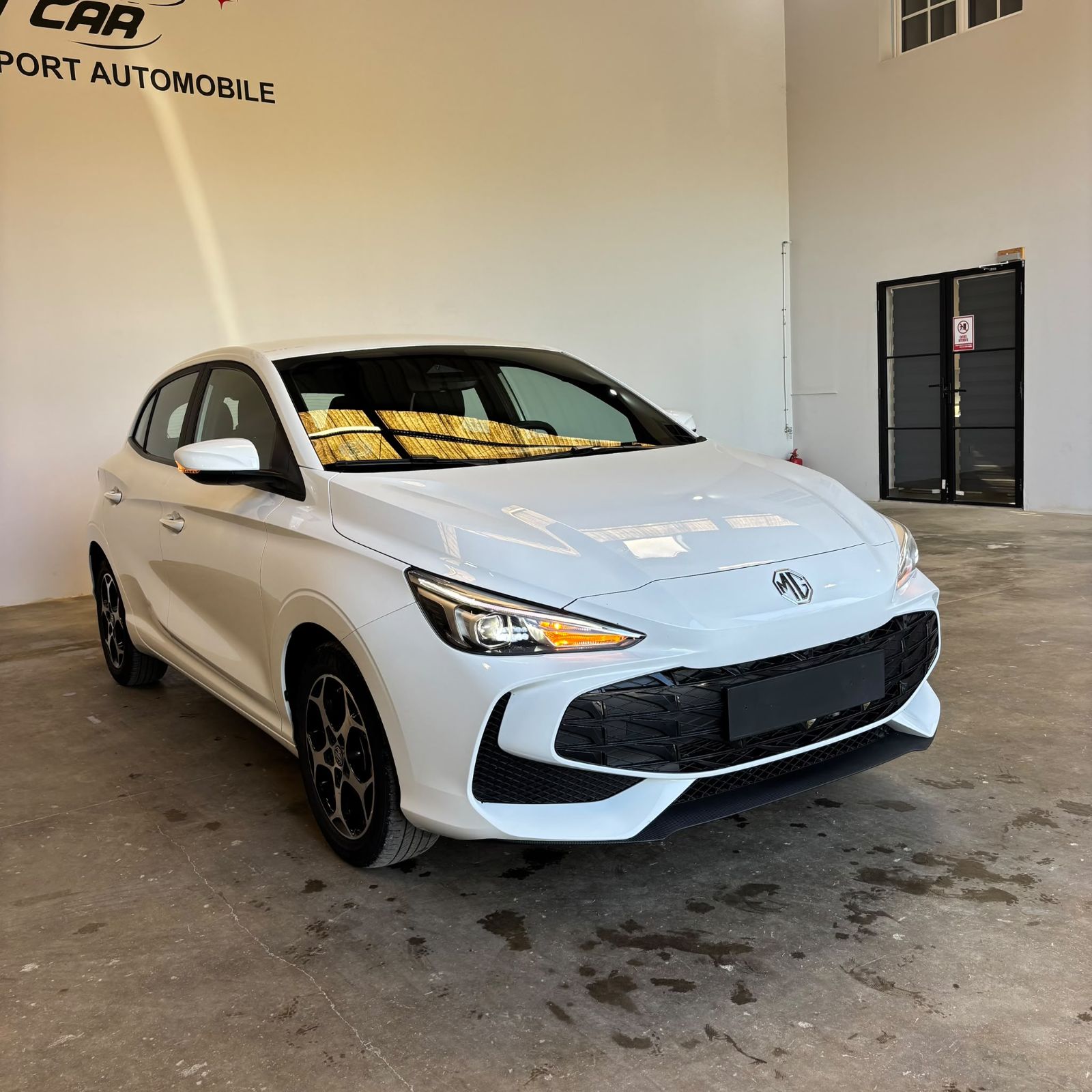 MG MG3 ICE 1.5L MT 2WD 116ch Comfort 5P occasion - Leader export auto Algérie, licence moudjahidine, CCR (Vue 1) - DJCAR