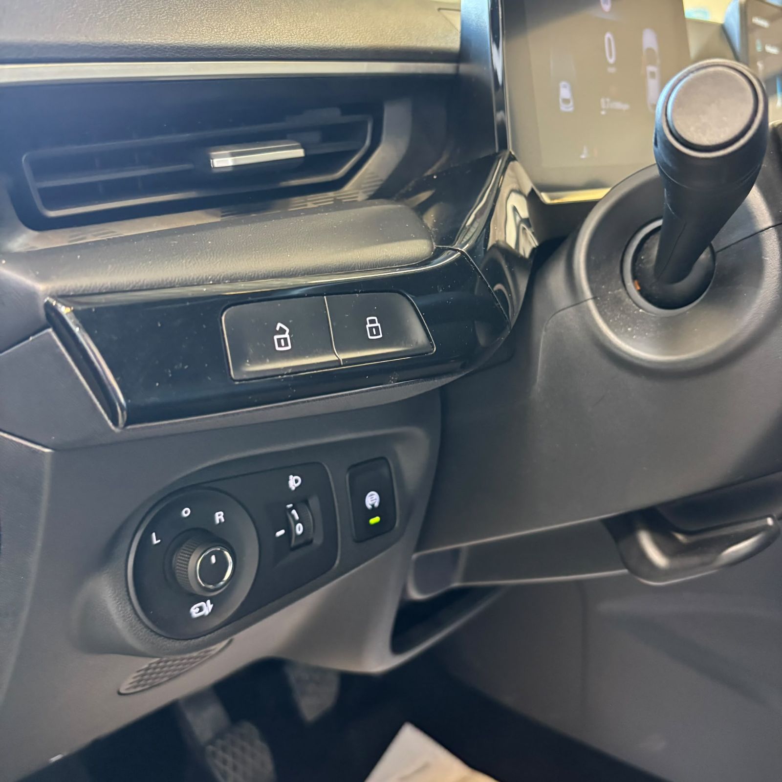 MG MG3 ICE 1.5L MT 2WD 116ch Comfort 5P occasion - Leader export auto Algérie, licence moudjahidine, CCR (Vue 17) - DJCAR
