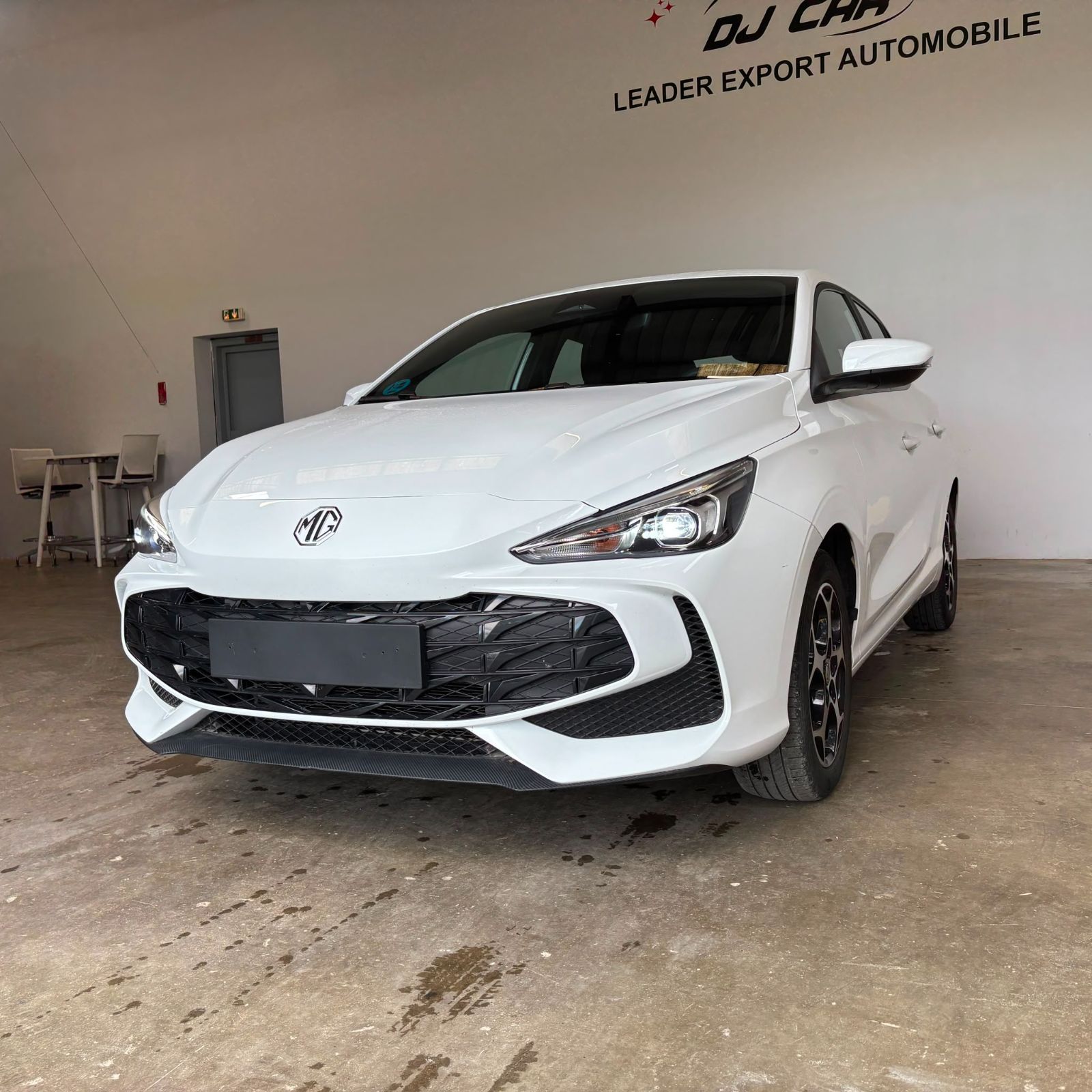 MG MG3 ICE 1.5L MT 2WD 116ch Comfort 5P occasion - Leader export auto Algérie, licence moudjahidine, CCR (Vue 2) - DJCAR