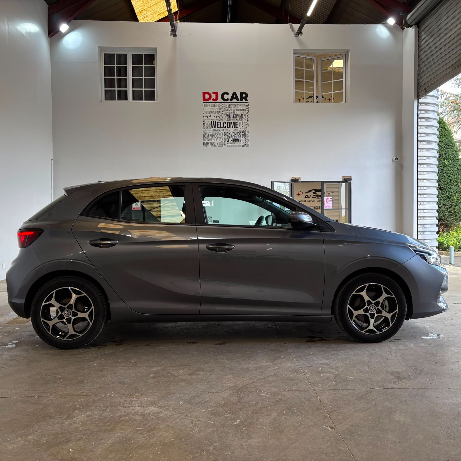 MG MG3 ICE 1.5L MT 2WD 116ch Comfort 5P occasion - Leader export auto Algérie, licence moudjahidine, CCR (Vue 9) - DJCAR