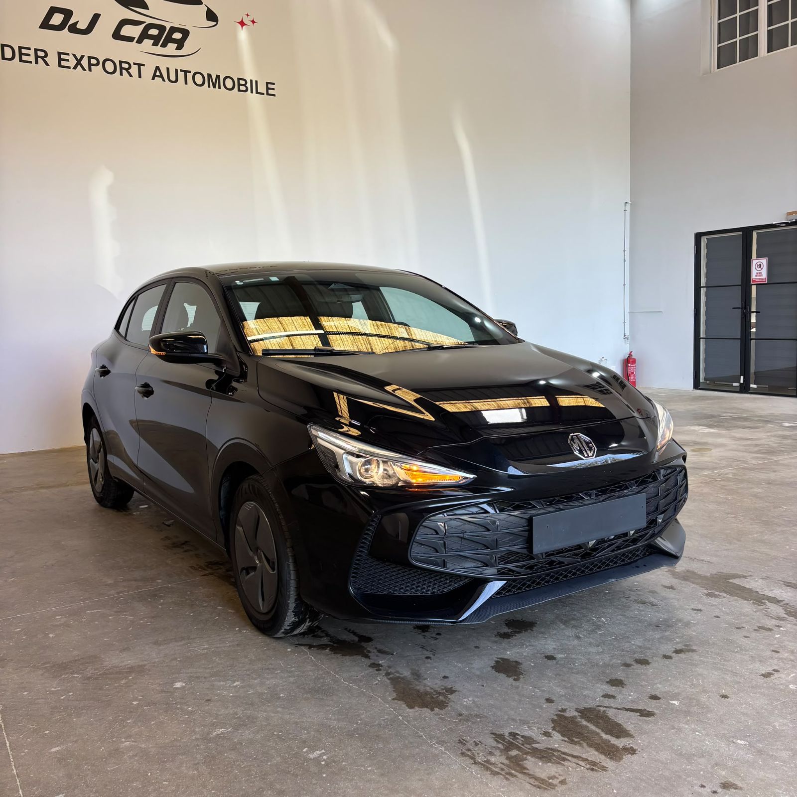 MG MG3 ICE 1.5L MT 2WD 116ch Standard 5P occasion - Leader export auto Algérie, licence moudjahidine, CCR (Vue 1) - DJCAR