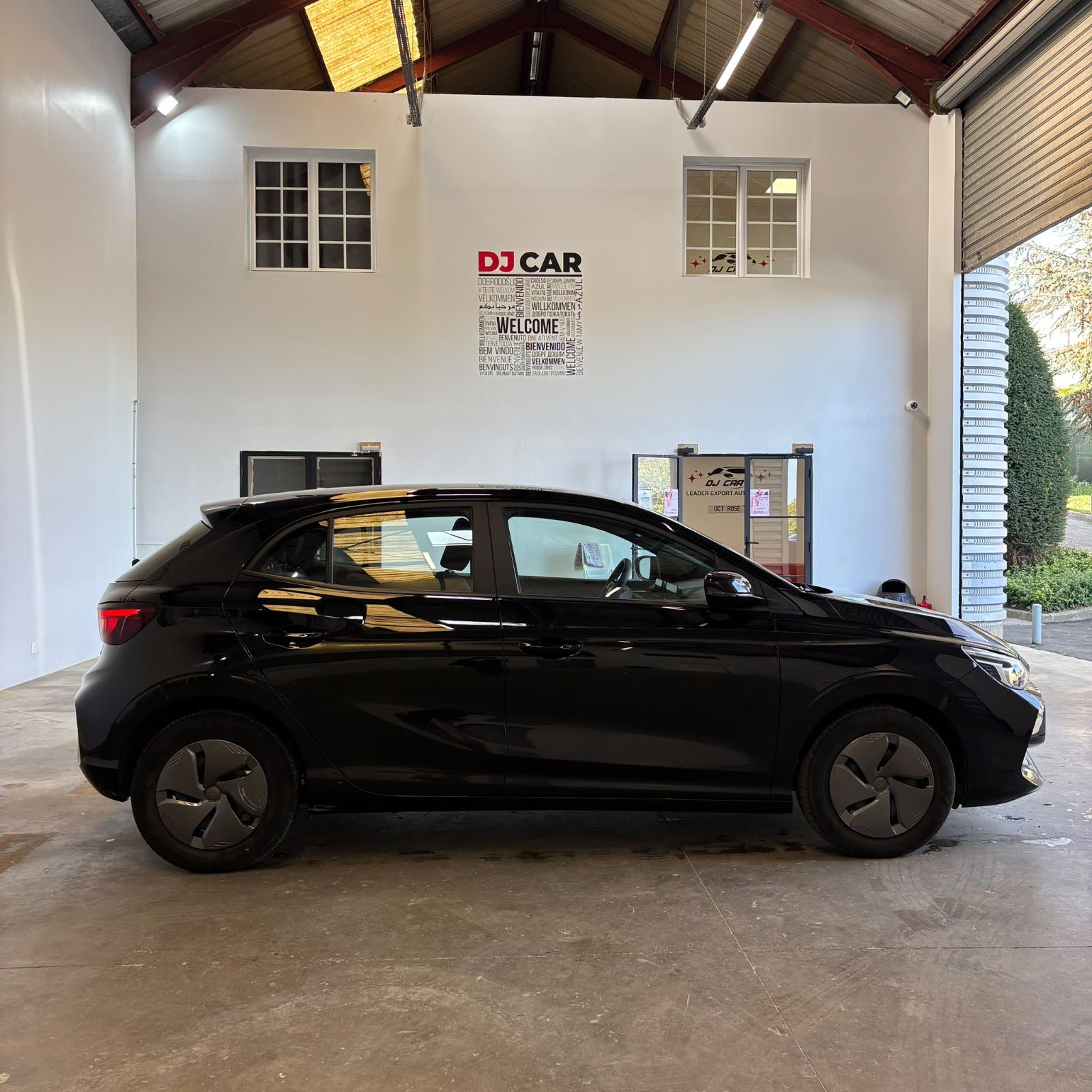 MG MG3 ICE 1.5L MT 2WD 116ch Standard 5P occasion - Leader export auto Algérie, licence moudjahidine, CCR (Vue 4) - DJCAR