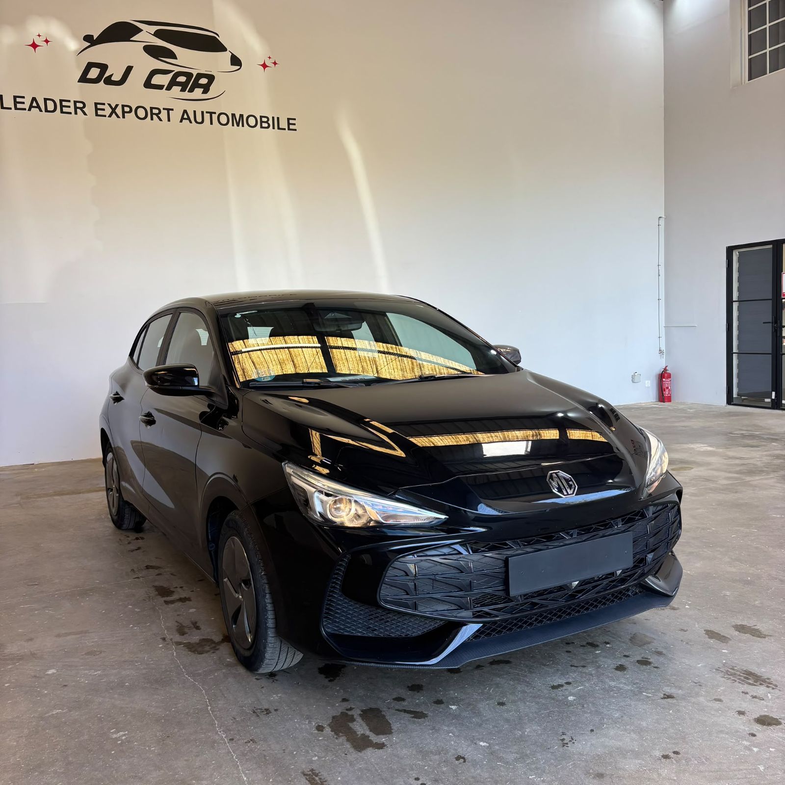 MG MG3 ICE 1.5L MT 2WD 116ch Standard 5P occasion - Leader export auto Algérie, licence moudjahidine, CCR (Vue 1) - DJCAR