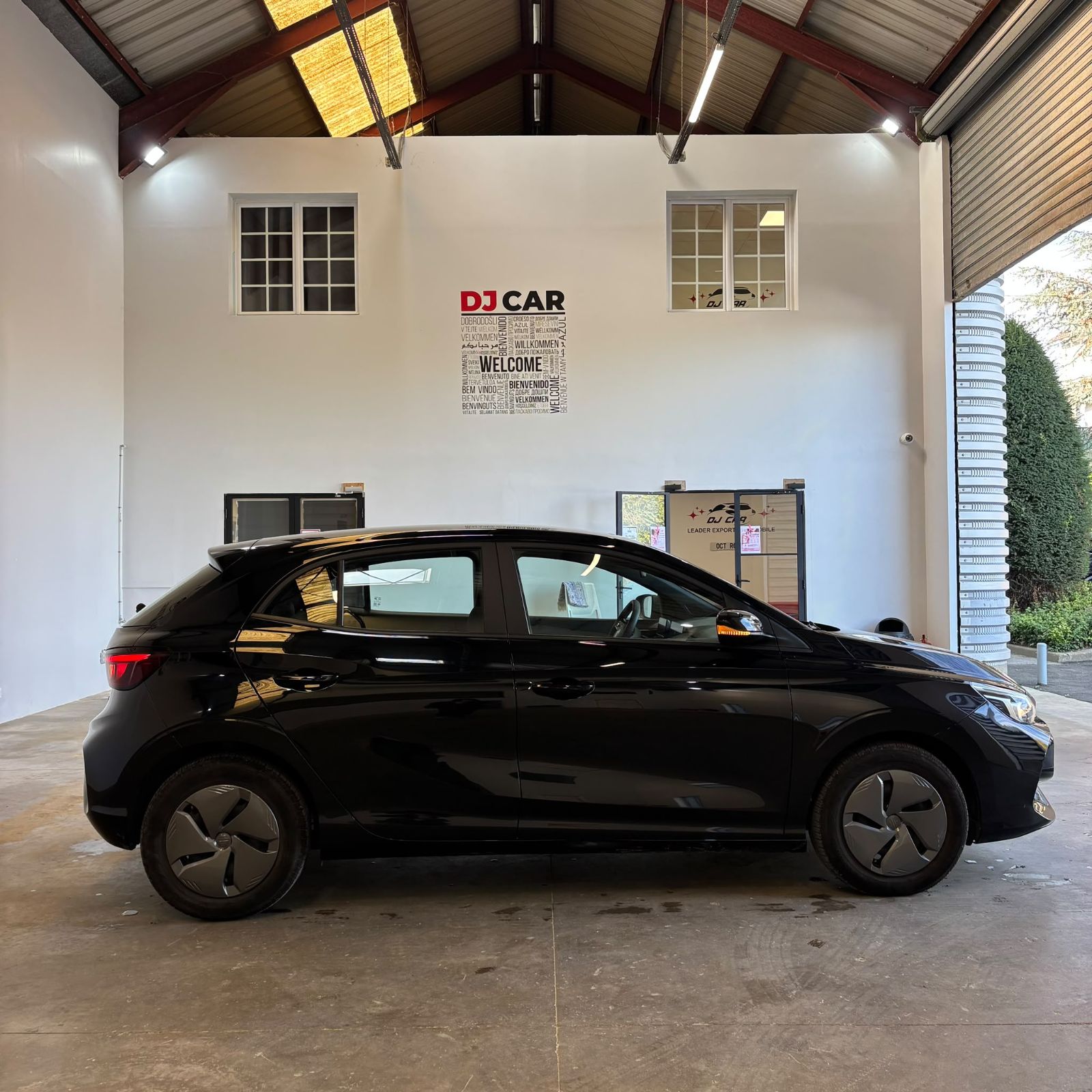 MG MG3 ICE 1.5L MT 2WD 116ch Standard 5P occasion - Leader export auto Algérie, licence moudjahidine, CCR (Vue 4) - DJCAR
