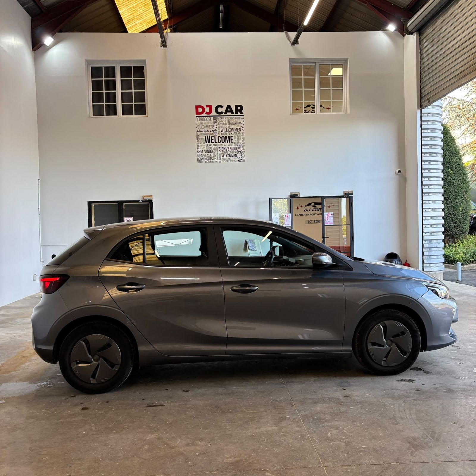 MG MG3 ICE 1.5L MT 2WD 116ch Standard 5P occasion - Leader export auto Algérie, licence moudjahidine, CCR (Vue 4) - DJCAR