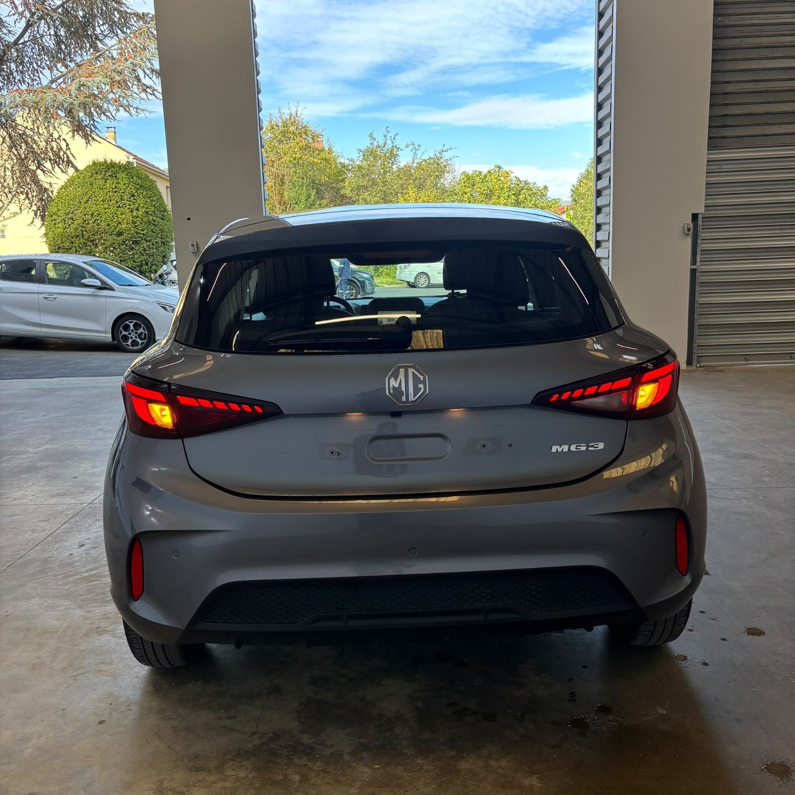 MG MG3 ICE 1.5L MT 2WD 116ch Standard 5P occasion - Leader export auto Algérie, licence moudjahidine, CCR (Vue 7) - DJCAR