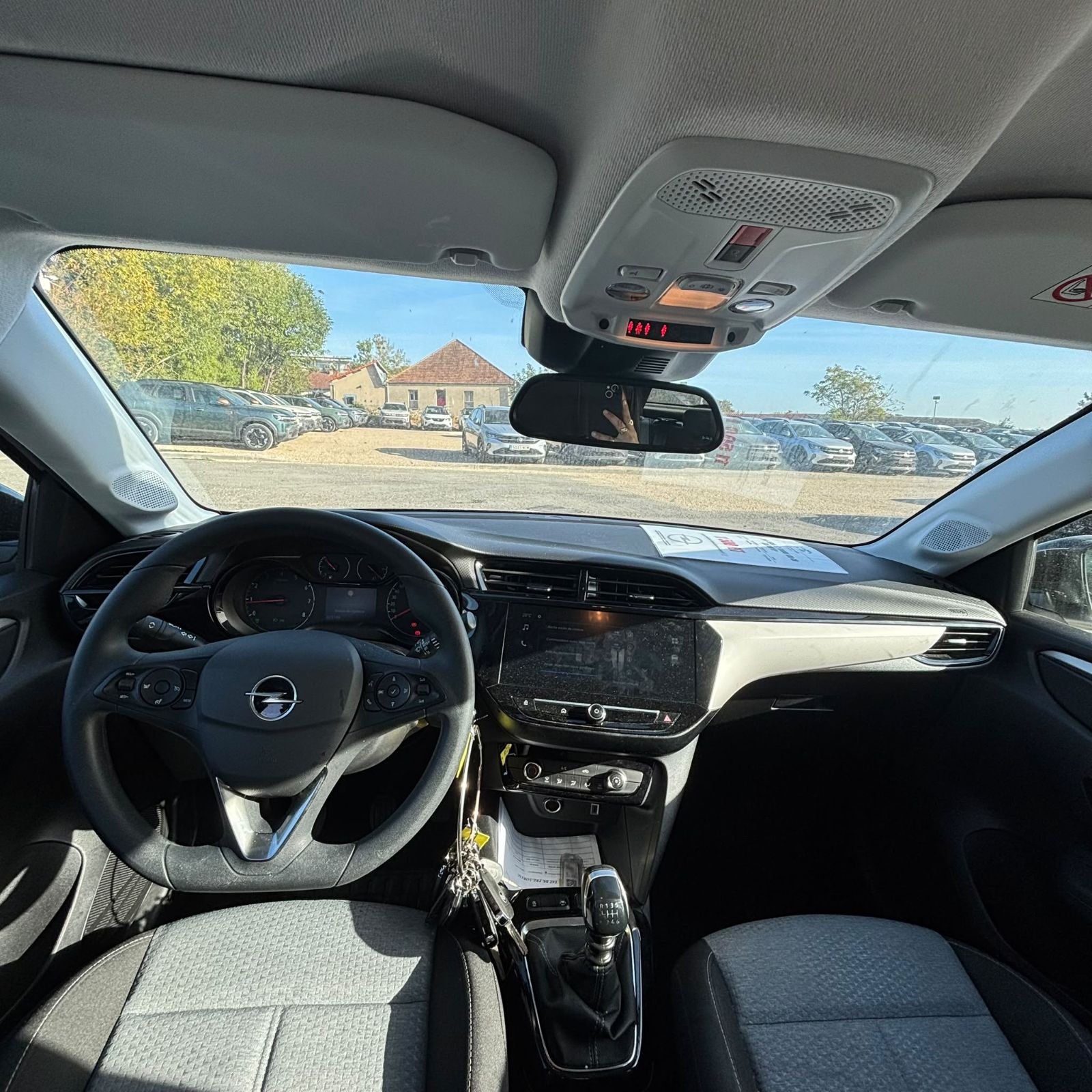 OPEL CORSA 1.2 Turbo 100 ch Edition 5P occasion - Leader export auto Algérie, licence moudjahidine, CCR (Vue 9) - DJCAR