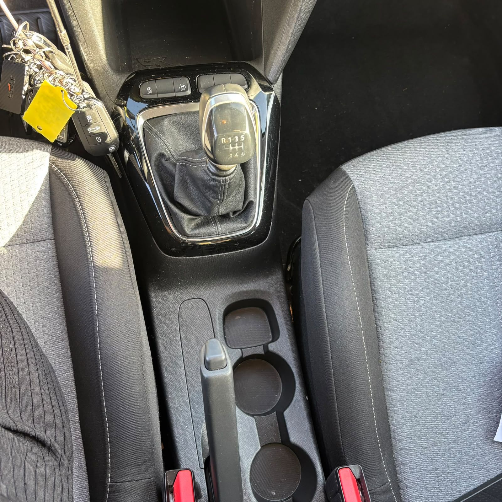 OPEL CORSA 1.2 Turbo 100 ch Edition 5P occasion - Leader export auto Algérie, licence moudjahidine, CCR (Vue 15) - DJCAR