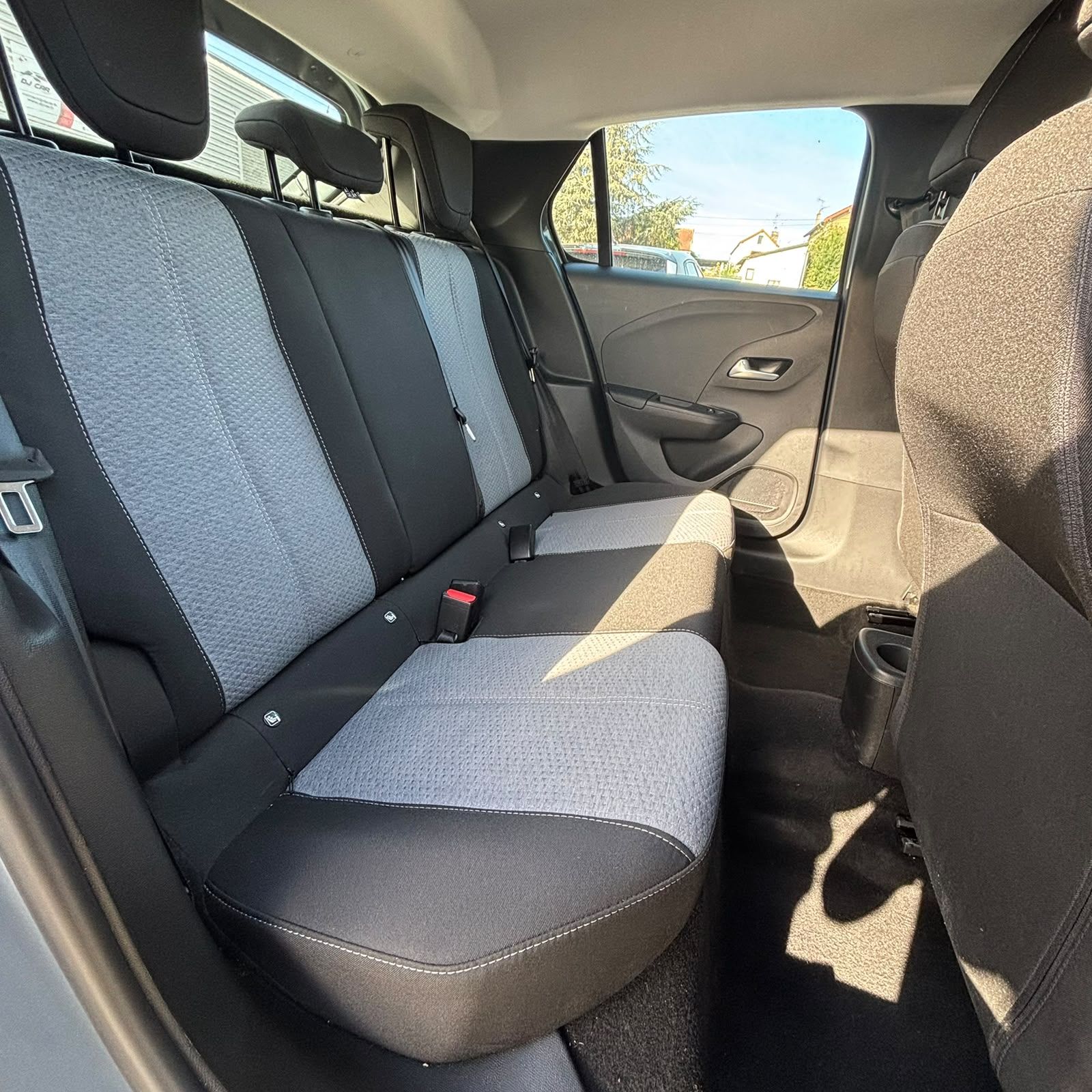 OPEL CORSA 1.2 Turbo 100 ch Edition 5P occasion - Leader export auto Algérie, licence moudjahidine, CCR (Vue 17) - DJCAR