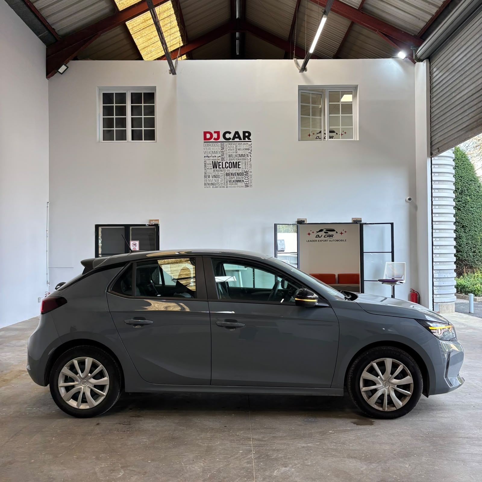 OPEL CORSA 1.2 Turbo 100 ch Edition 5P occasion - Leader export auto Algérie, licence moudjahidine, CCR (Vue 5) - DJCAR