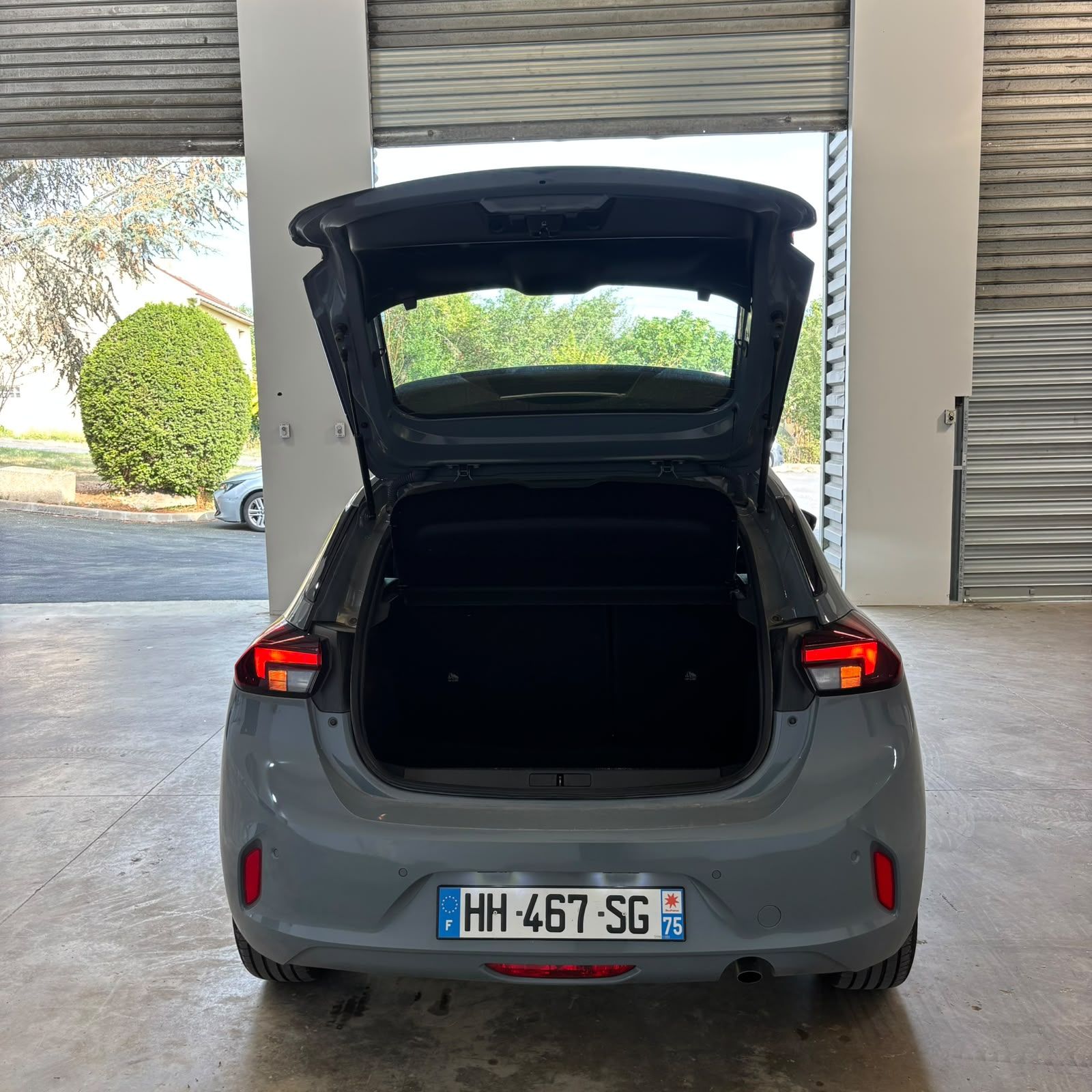 OPEL CORSA 1.2 Turbo 100 ch Edition 5P occasion - Leader export auto Algérie, licence moudjahidine, CCR (Vue 8) - DJCAR