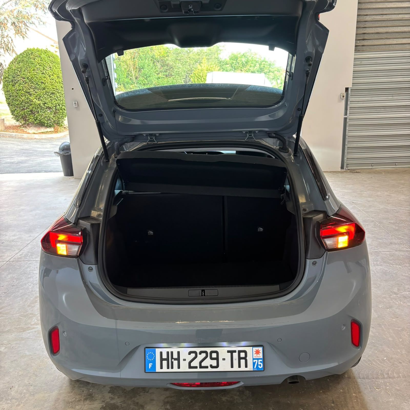 OPEL CORSA 1.2 Turbo 100 ch Edition 5P occasion - Leader export auto Algérie, licence moudjahidine, CCR (Vue 9) - DJCAR
