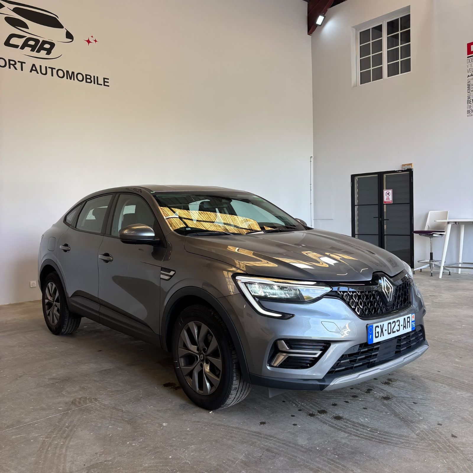 RENAULT ARKANA 1.3 Tce 140 EDC GSR2 Evolution 5P occasion - Leader export auto Algérie, licence moudjahidine, CCR (Vue 2) - DJCAR