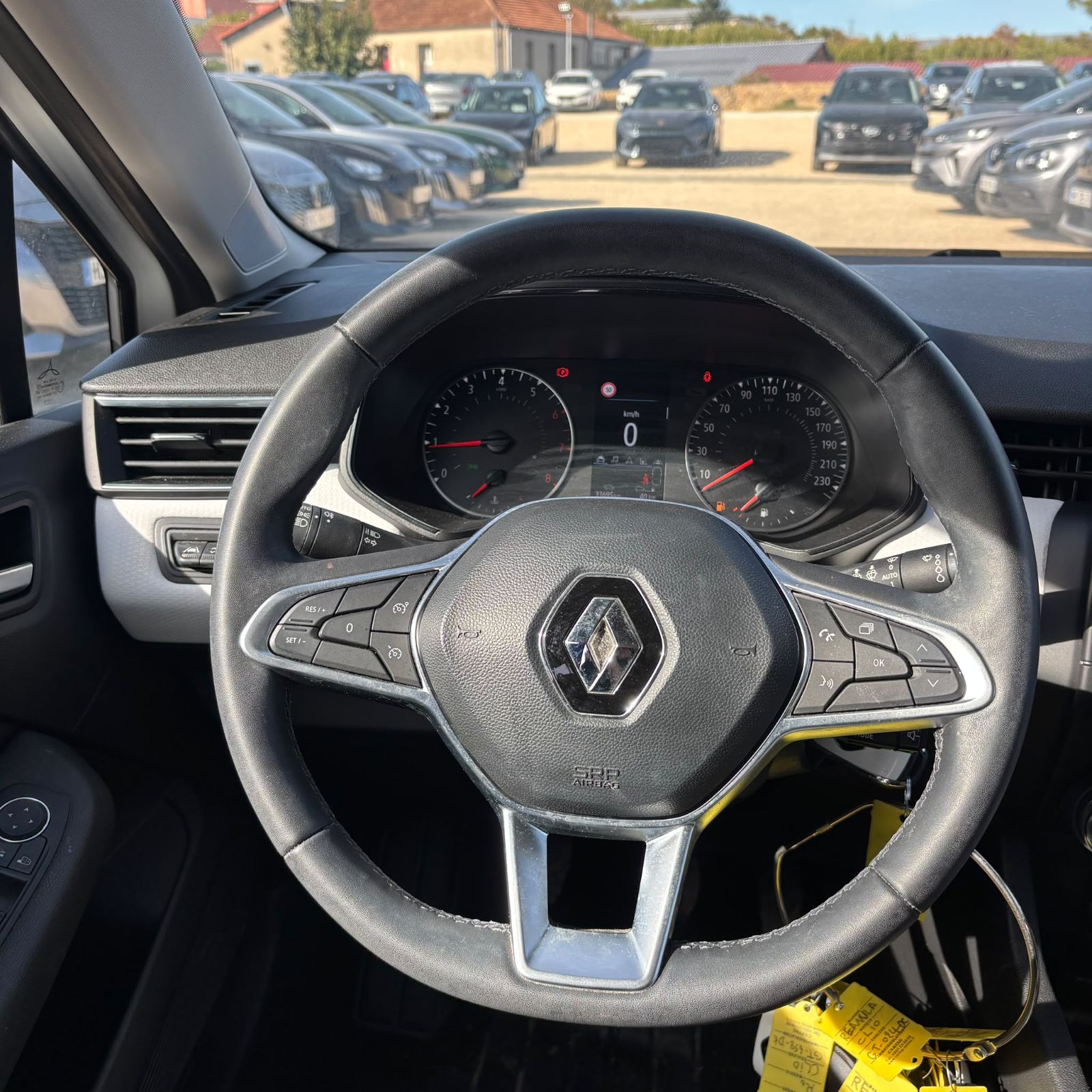 RENAULT CLIO V 1.0 TCe 90 Evolution 5P occasion - Leader export auto Algérie, licence moudjahidine, CCR (Vue 13) - DJCAR
