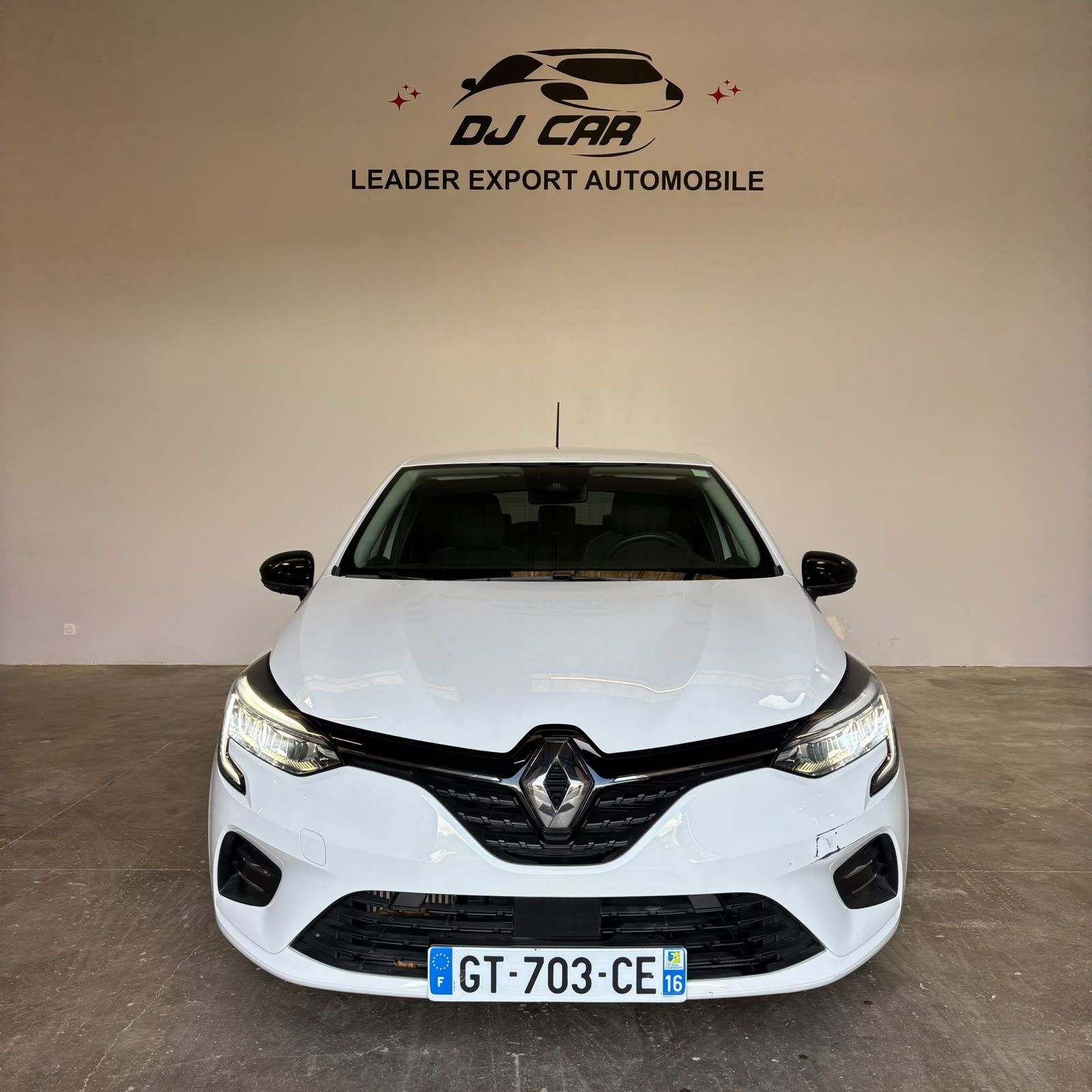 RENAULT CLIO V 1.0 TCe 90 Evolution 5P occasion - Leader export auto Algérie, licence moudjahidine, CCR (Vue 3) - DJCAR