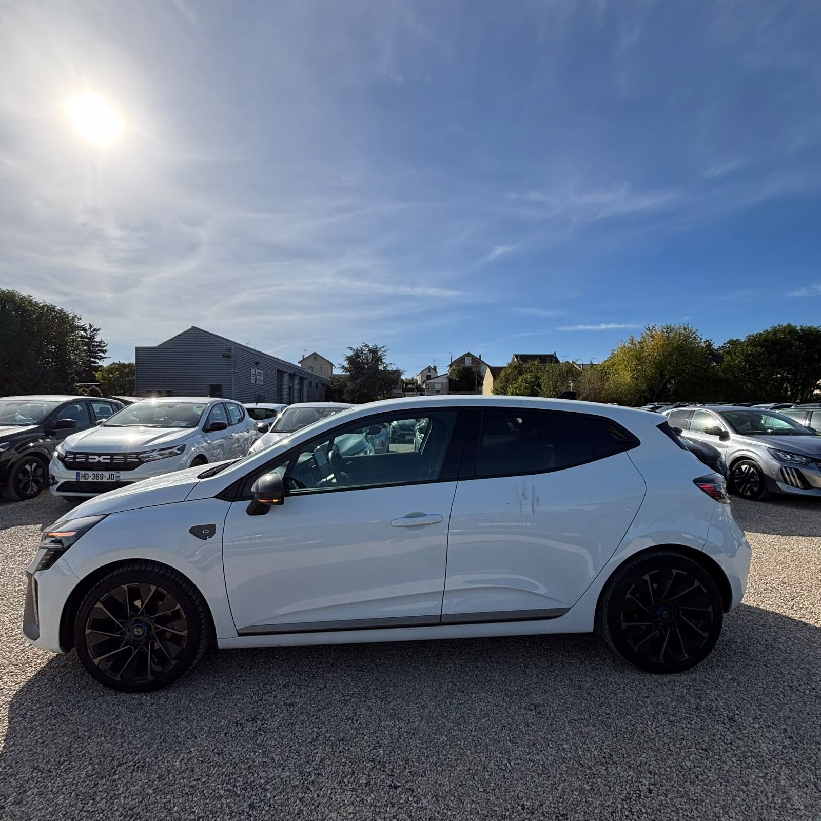 RENAULT CLIO V 1.0 TCe 90 GSR2 Esprit Alpine 5P occasion - Leader export auto Algérie, licence moudjahidine, CCR (Vue 5) - DJCAR