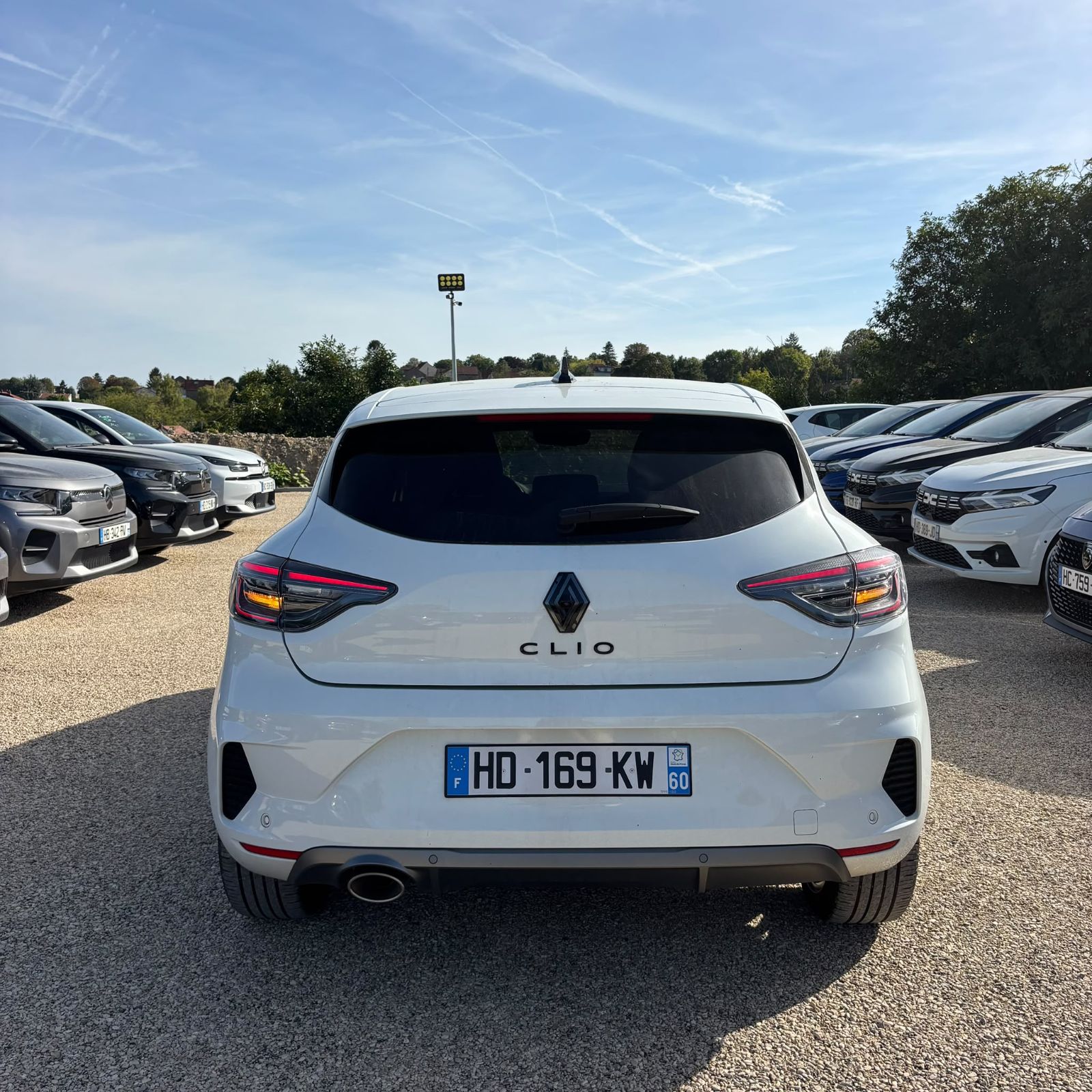 RENAULT CLIO V 1.0 TCe 90 GSR2 Esprit Alpine 5P occasion - Leader export auto Algérie, licence moudjahidine, CCR (Vue 8) - DJCAR