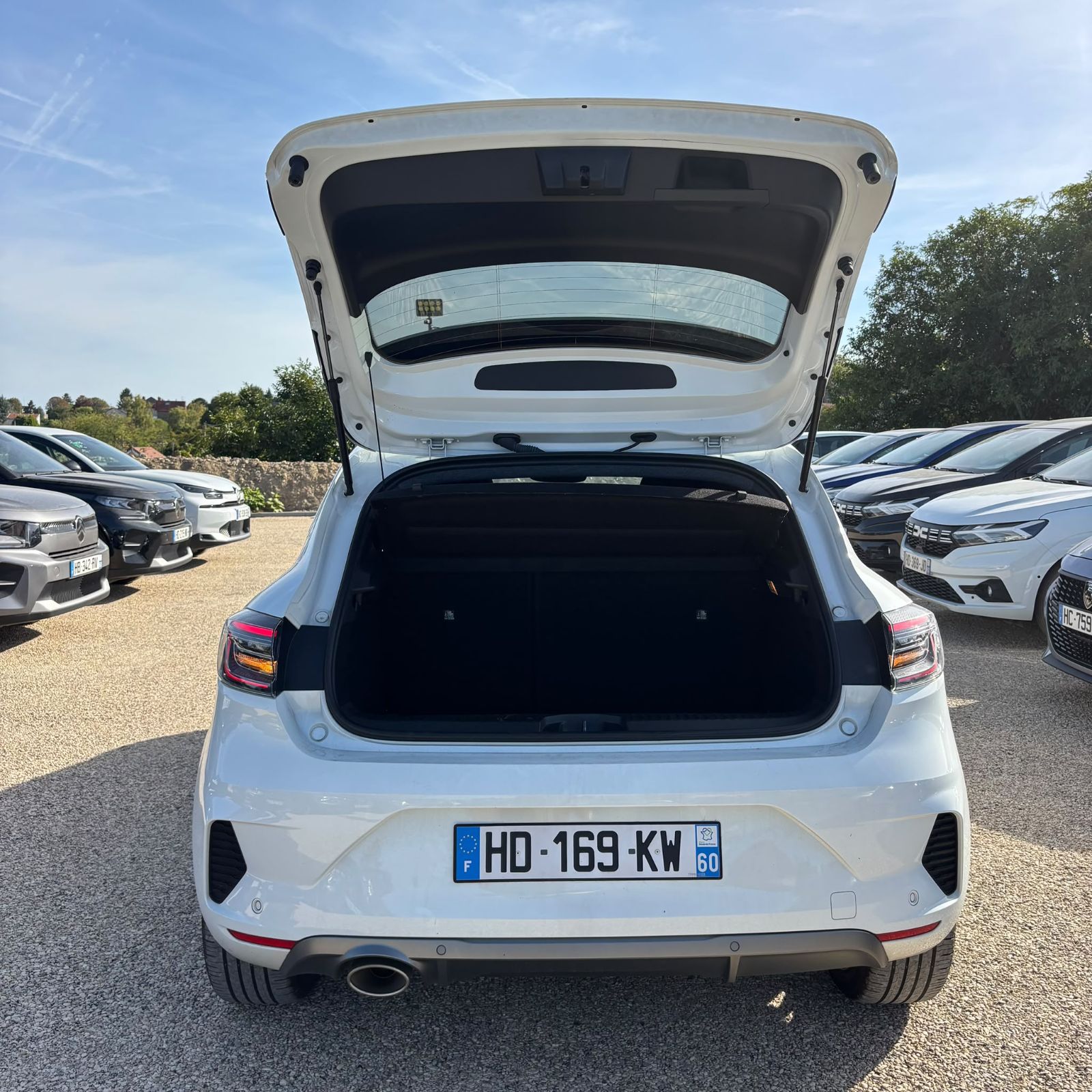 RENAULT CLIO V 1.0 TCe 90 GSR2 Esprit Alpine 5P occasion - Leader export auto Algérie, licence moudjahidine, CCR (Vue 9) - DJCAR